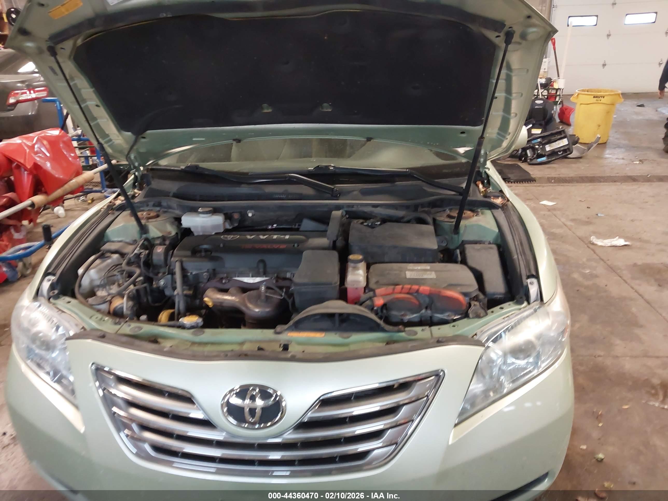TOYOTA CAMRY image 10