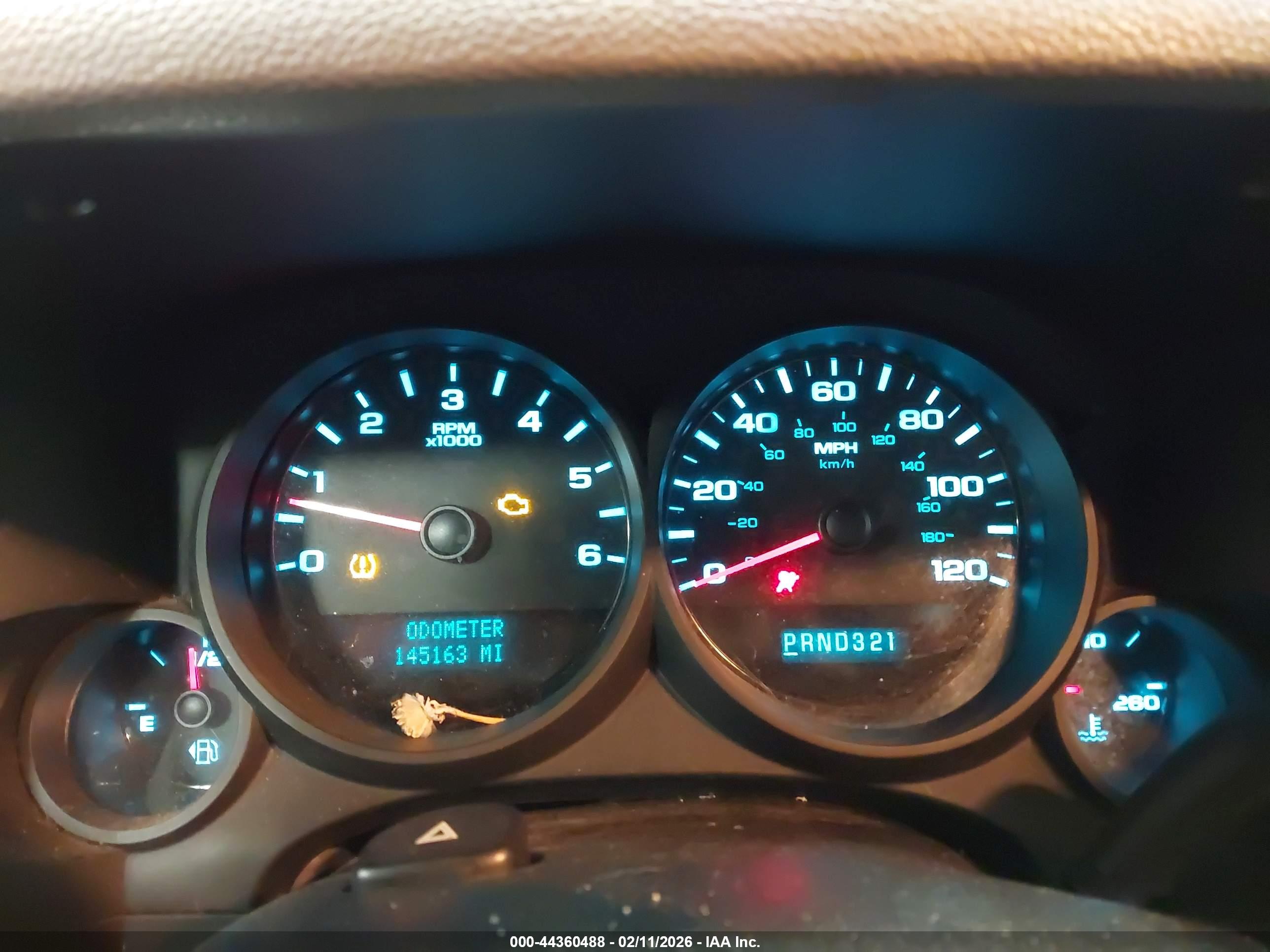 CHEVROLET SILVERADO image 7