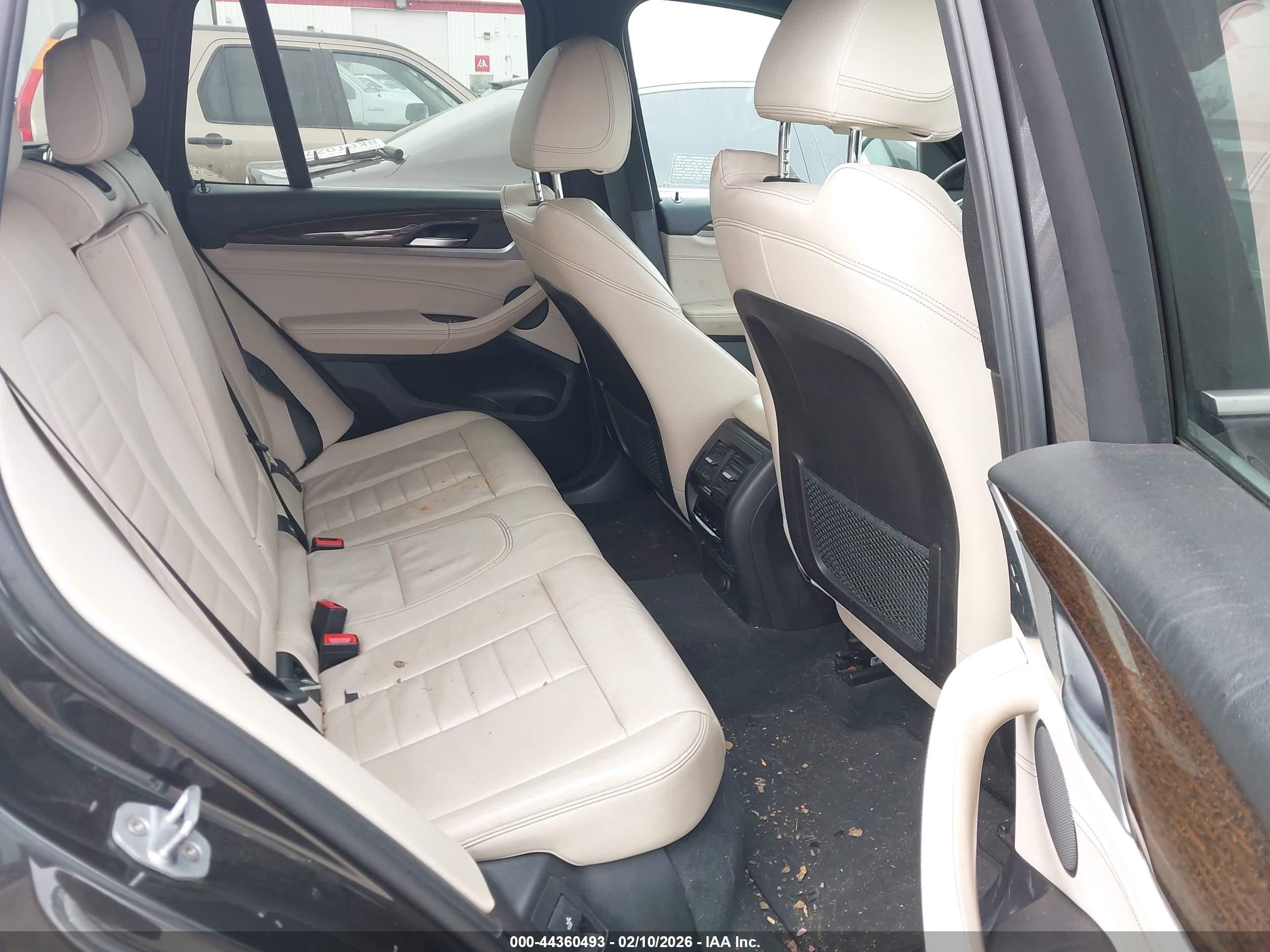 BMW X3 image 8