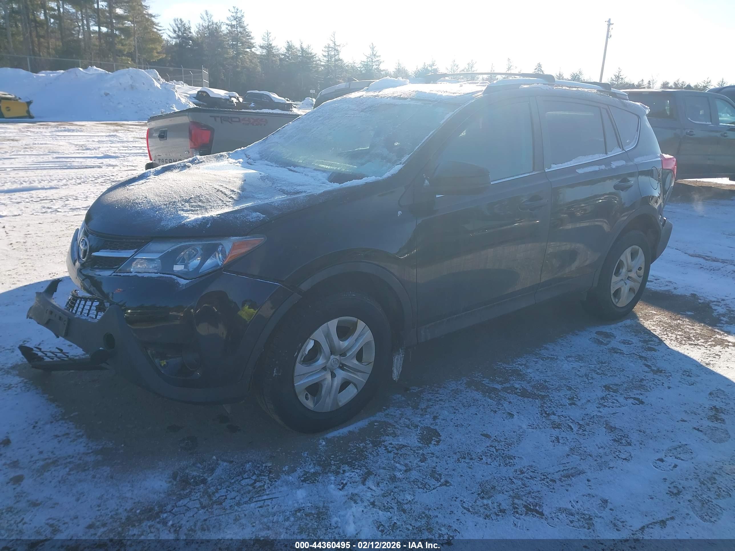 TOYOTA RAV4 image 2
