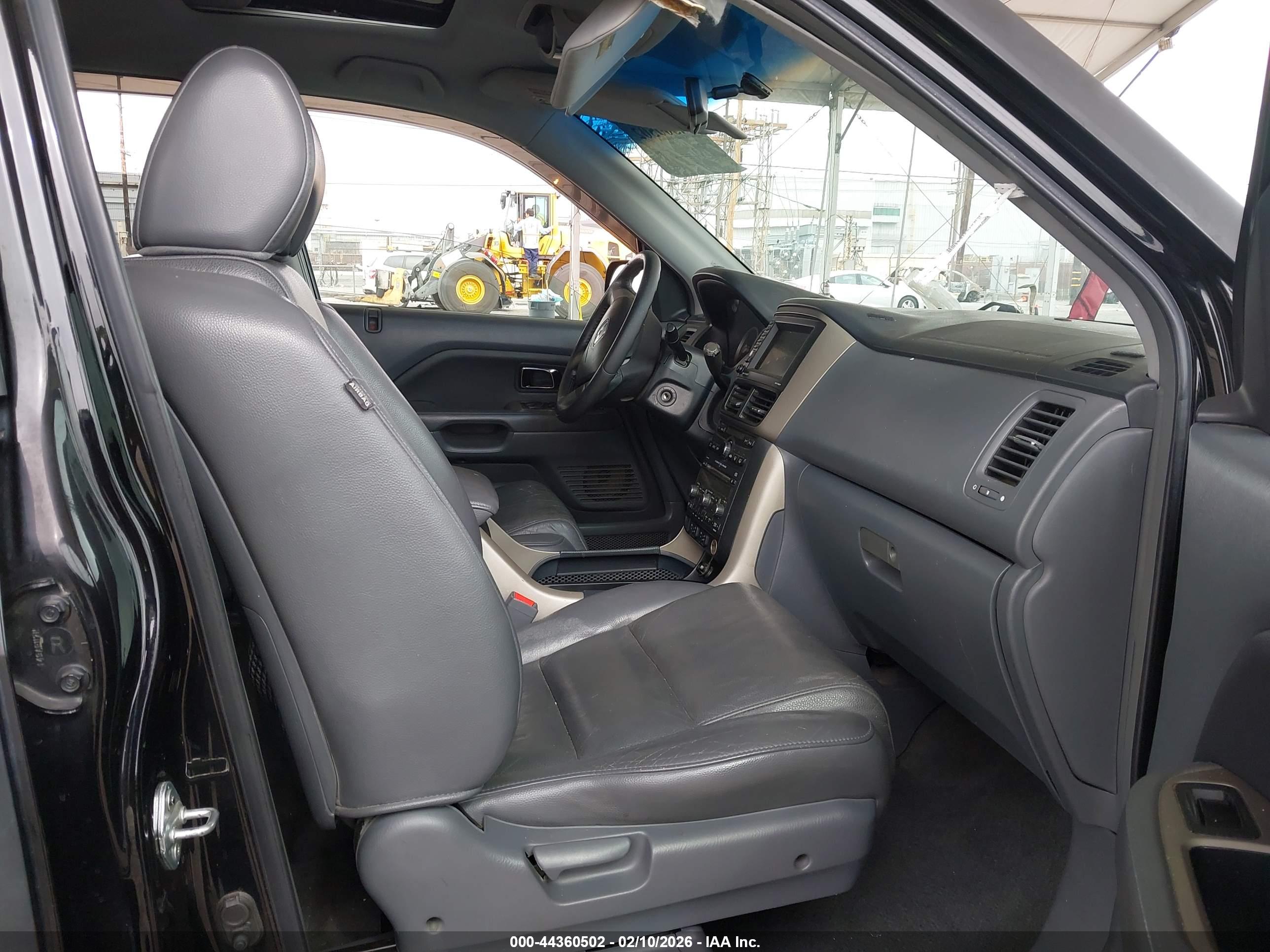 HONDA PILOT image 5