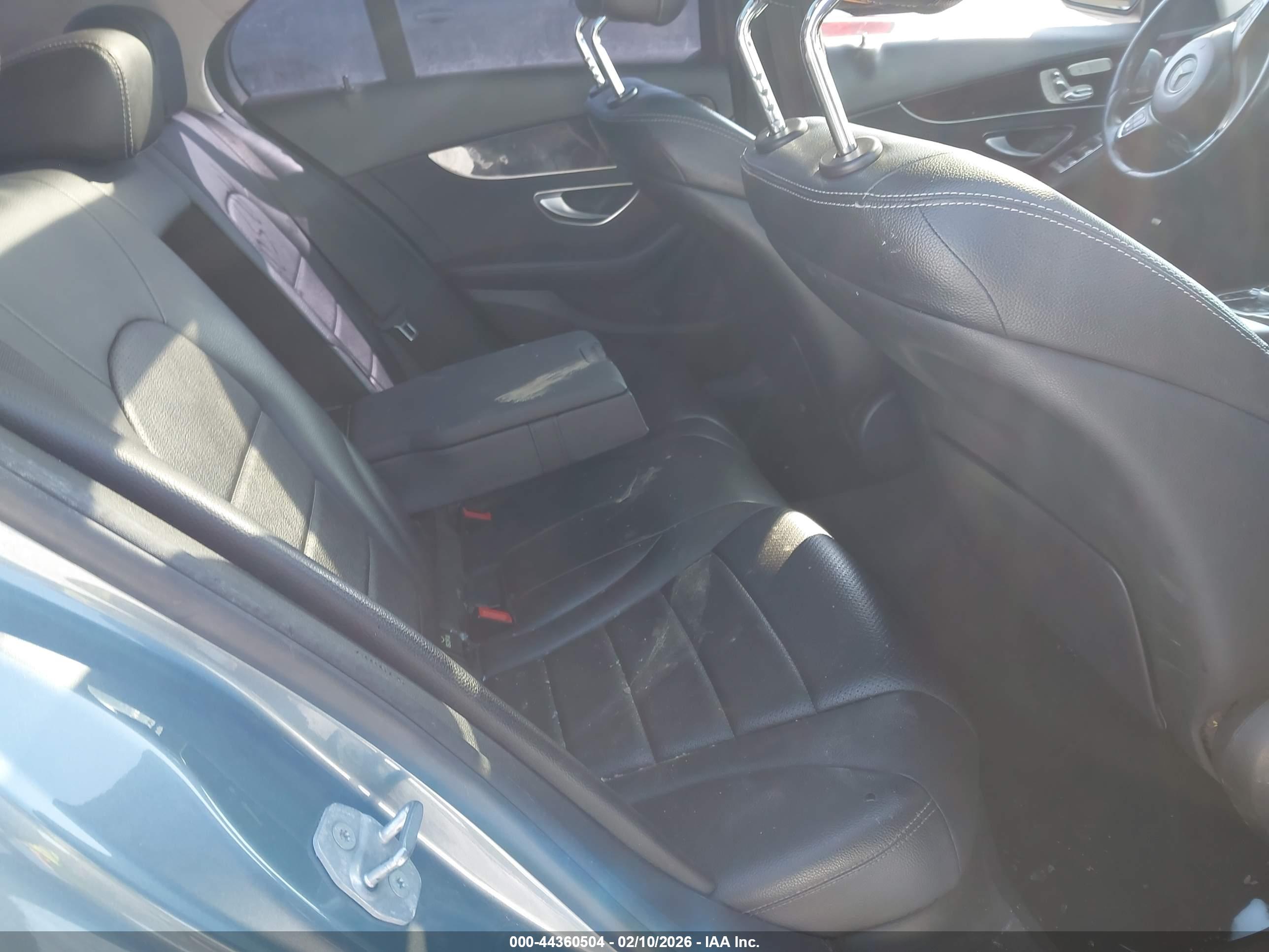 MERCEDES-BENZ C image 8