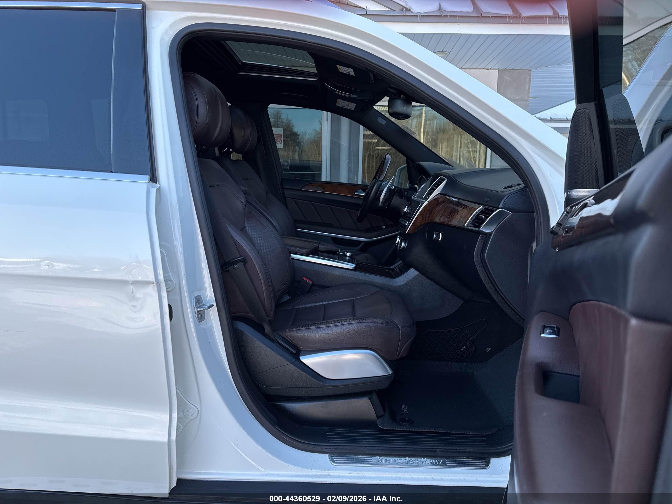 MERCEDES-BENZ GL image 5