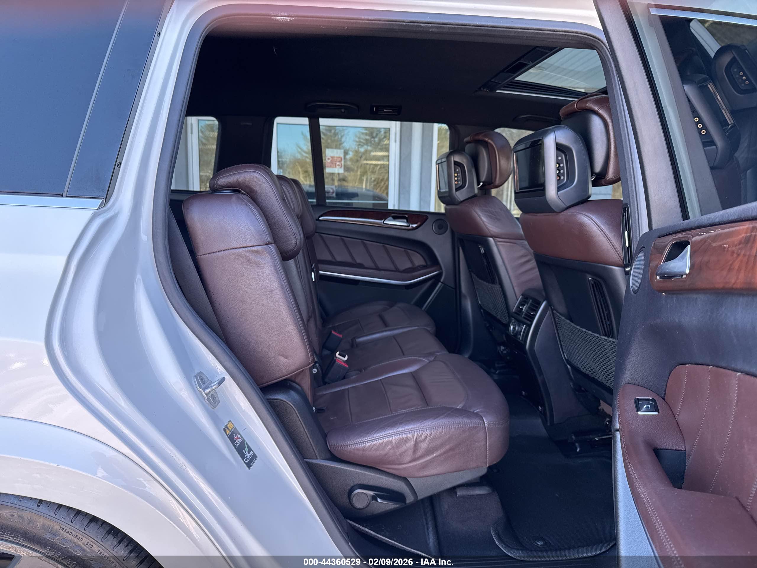 MERCEDES-BENZ GL image 8