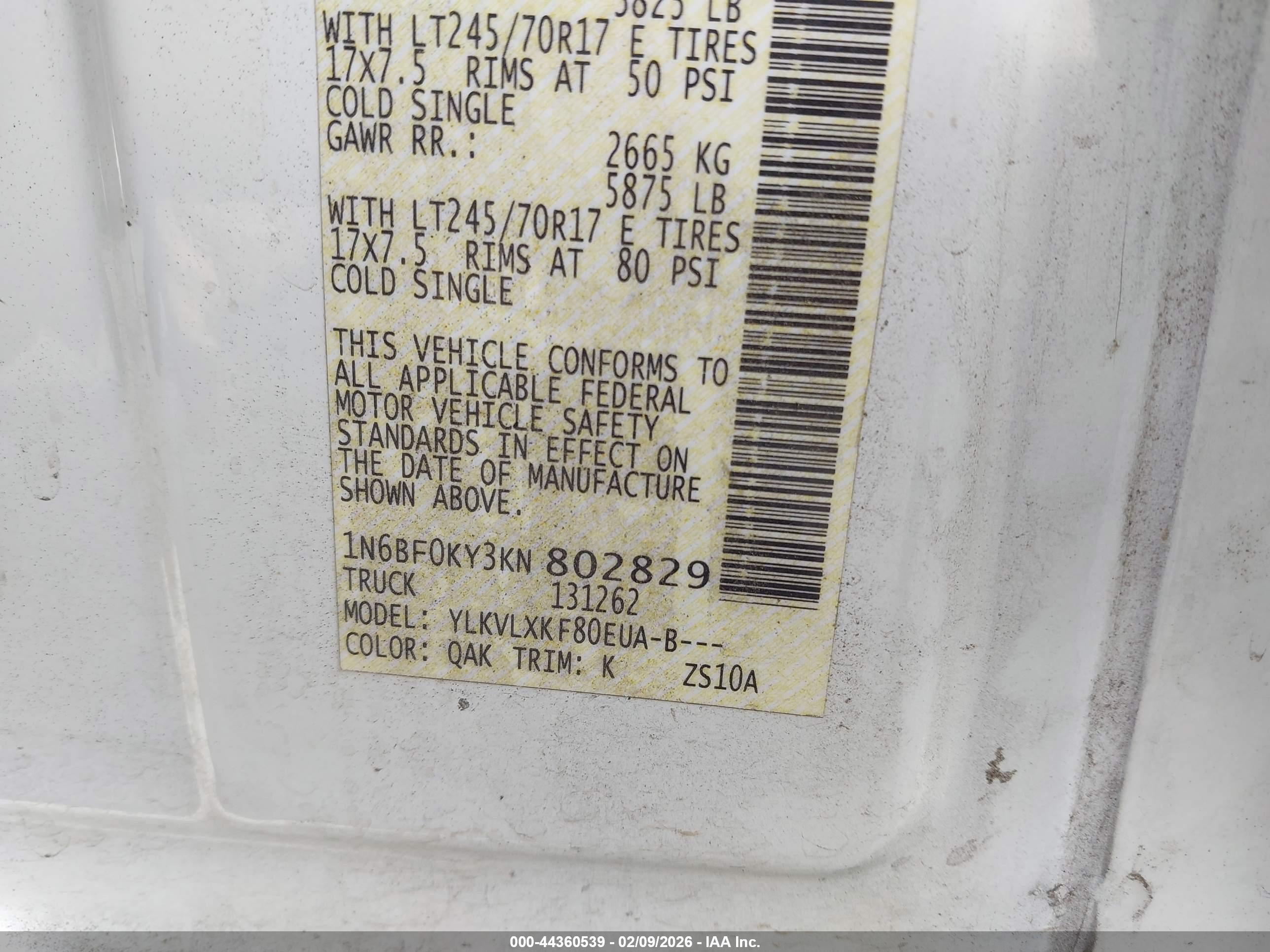 NISSAN NV image 9