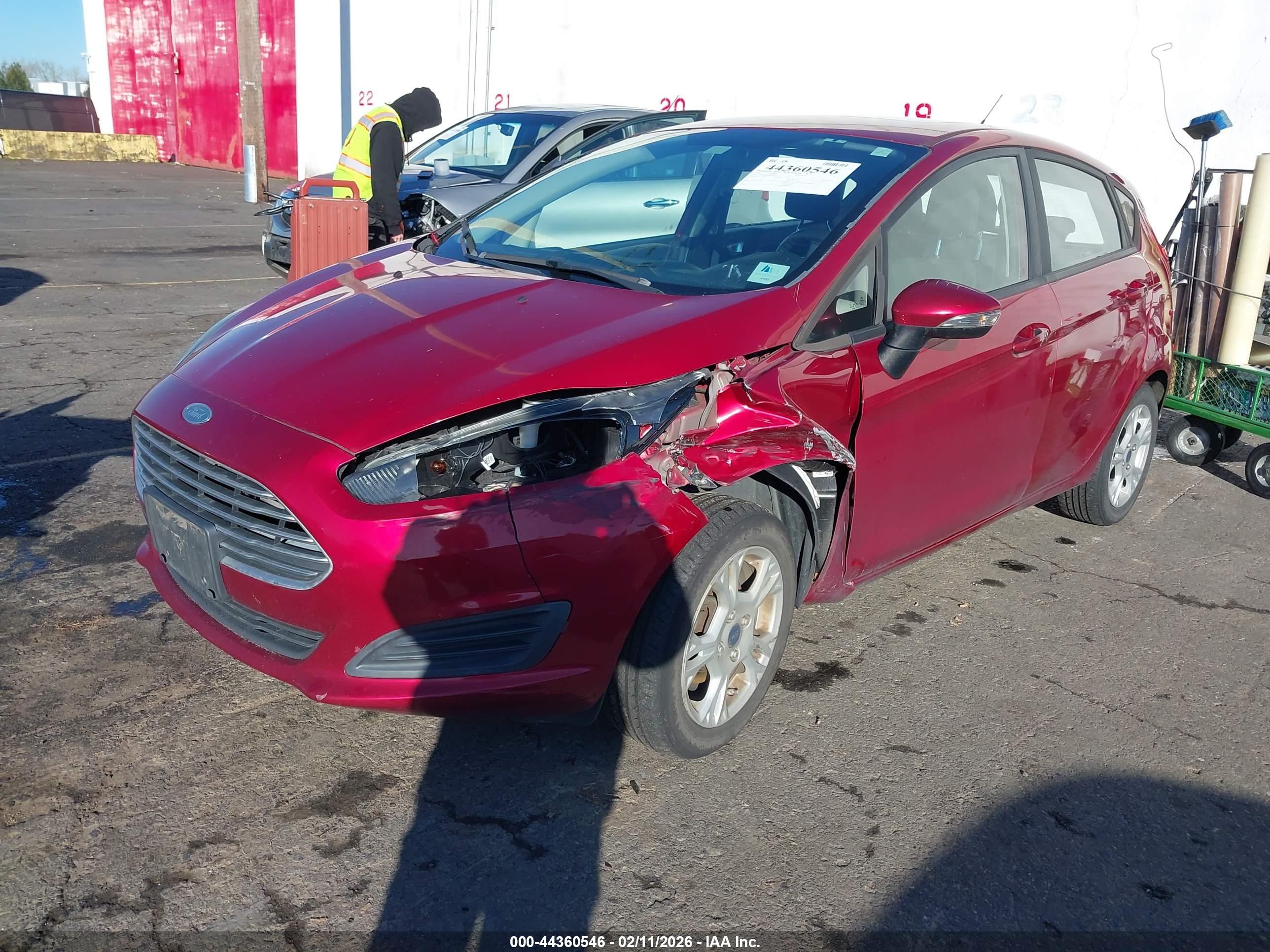 FORD FIESTA image 2