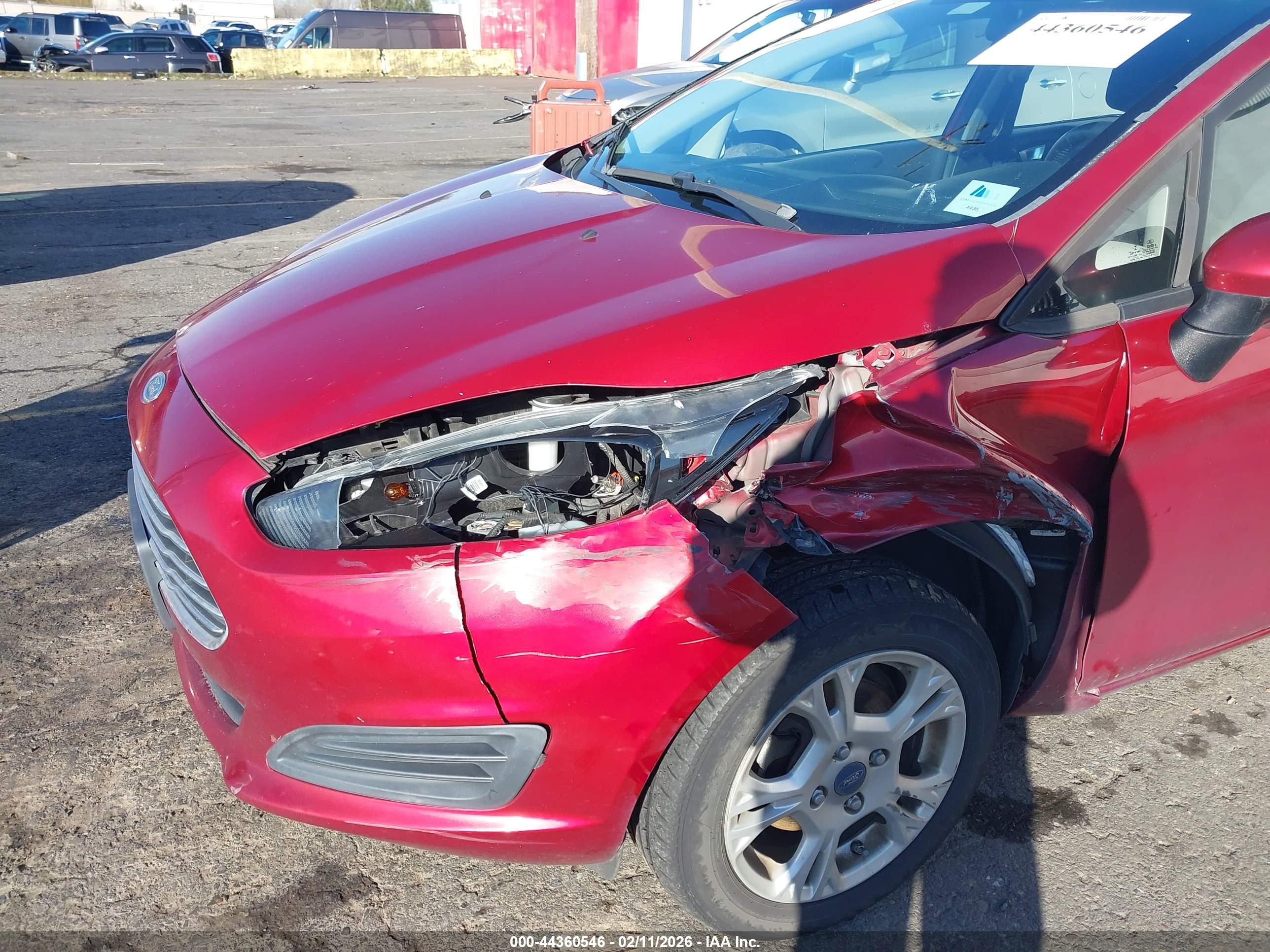 FORD FIESTA image 6