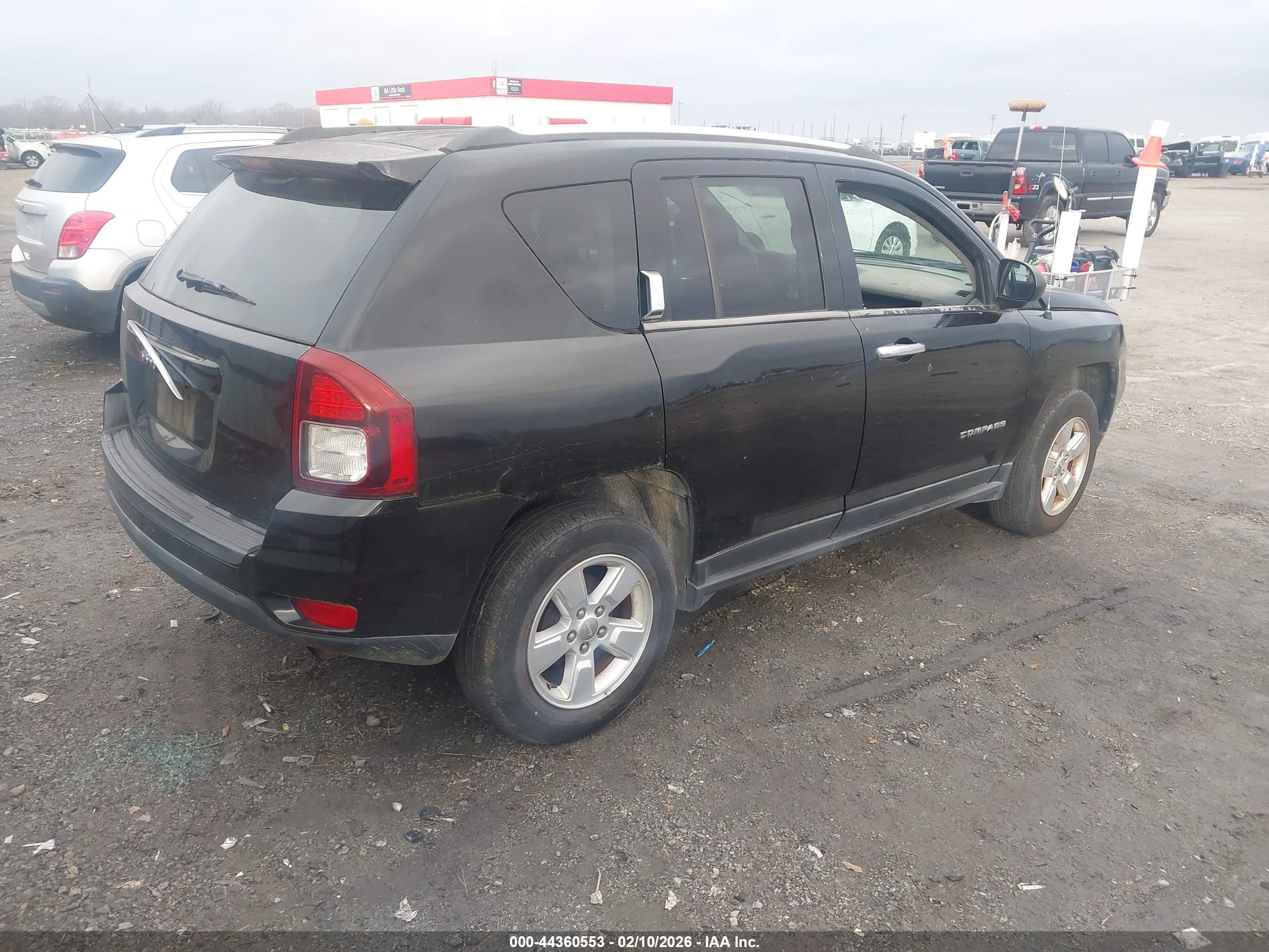 JEEP COMPASS image 4