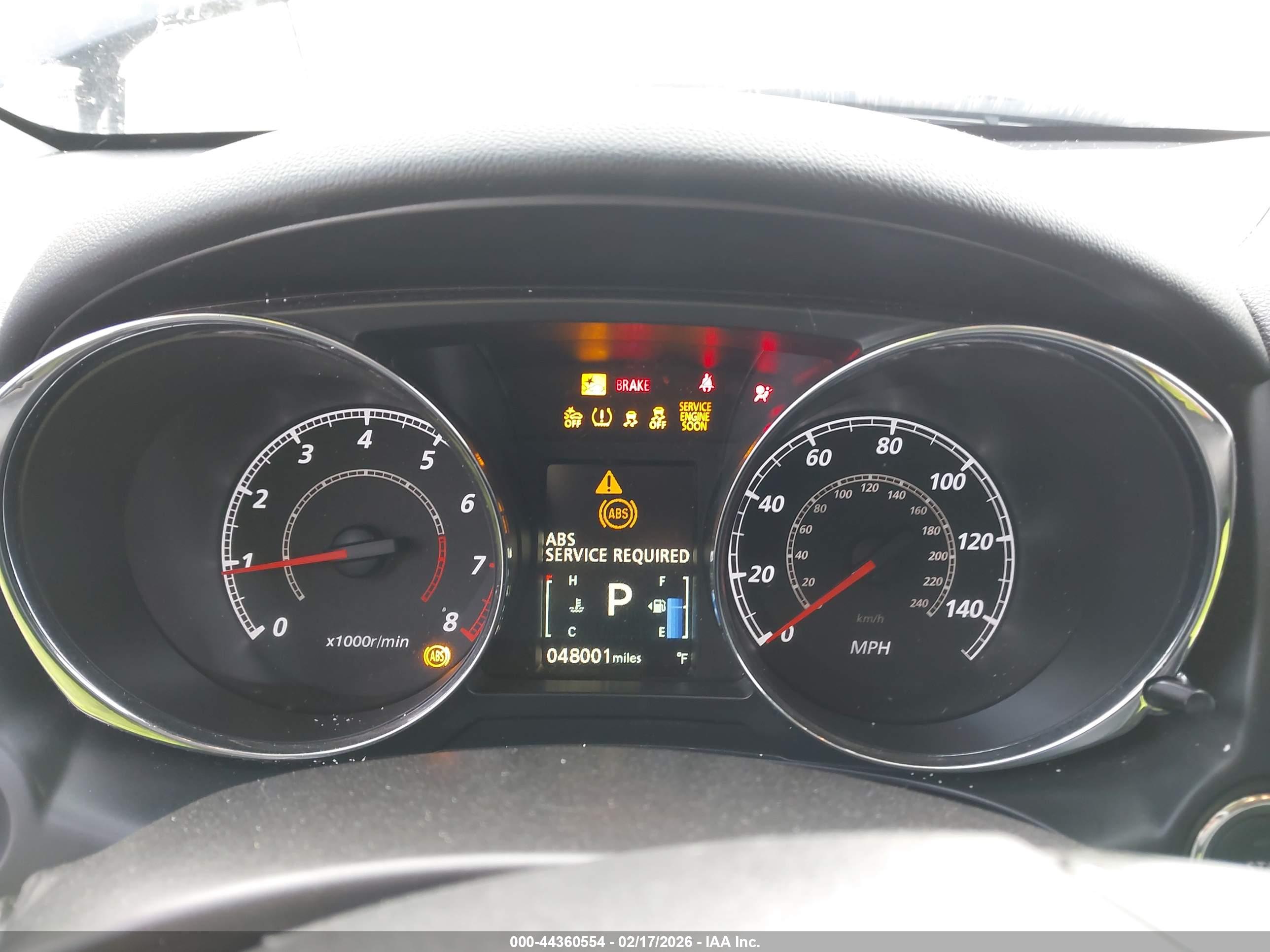 MITSUBISHI OUTLANDER image 7