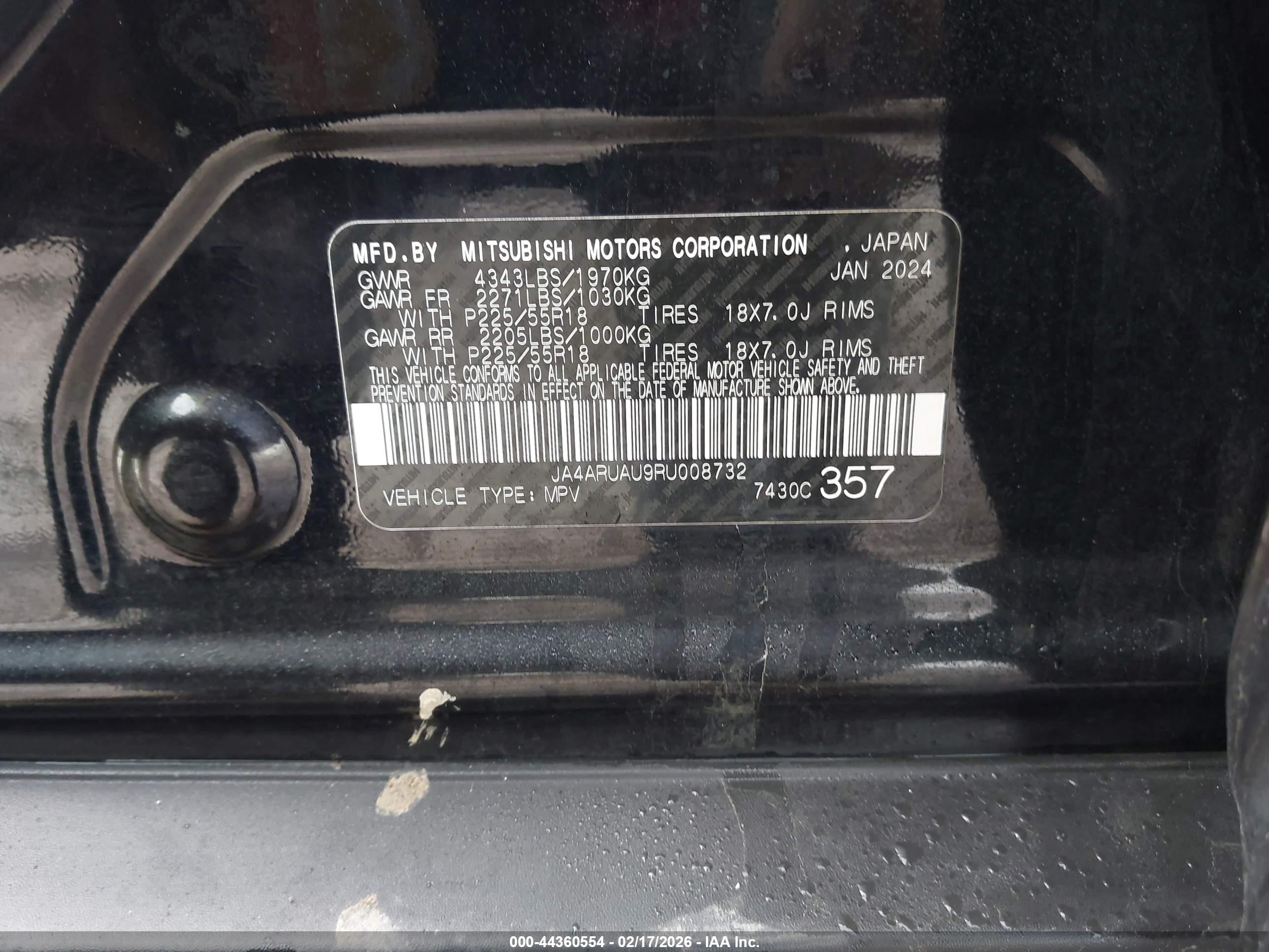 MITSUBISHI OUTLANDER image 9