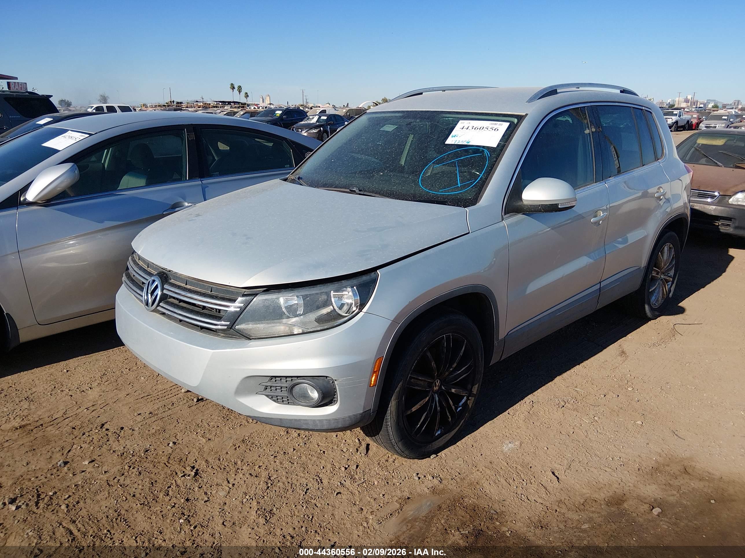 VOLKSWAGEN TIGUAN image 6