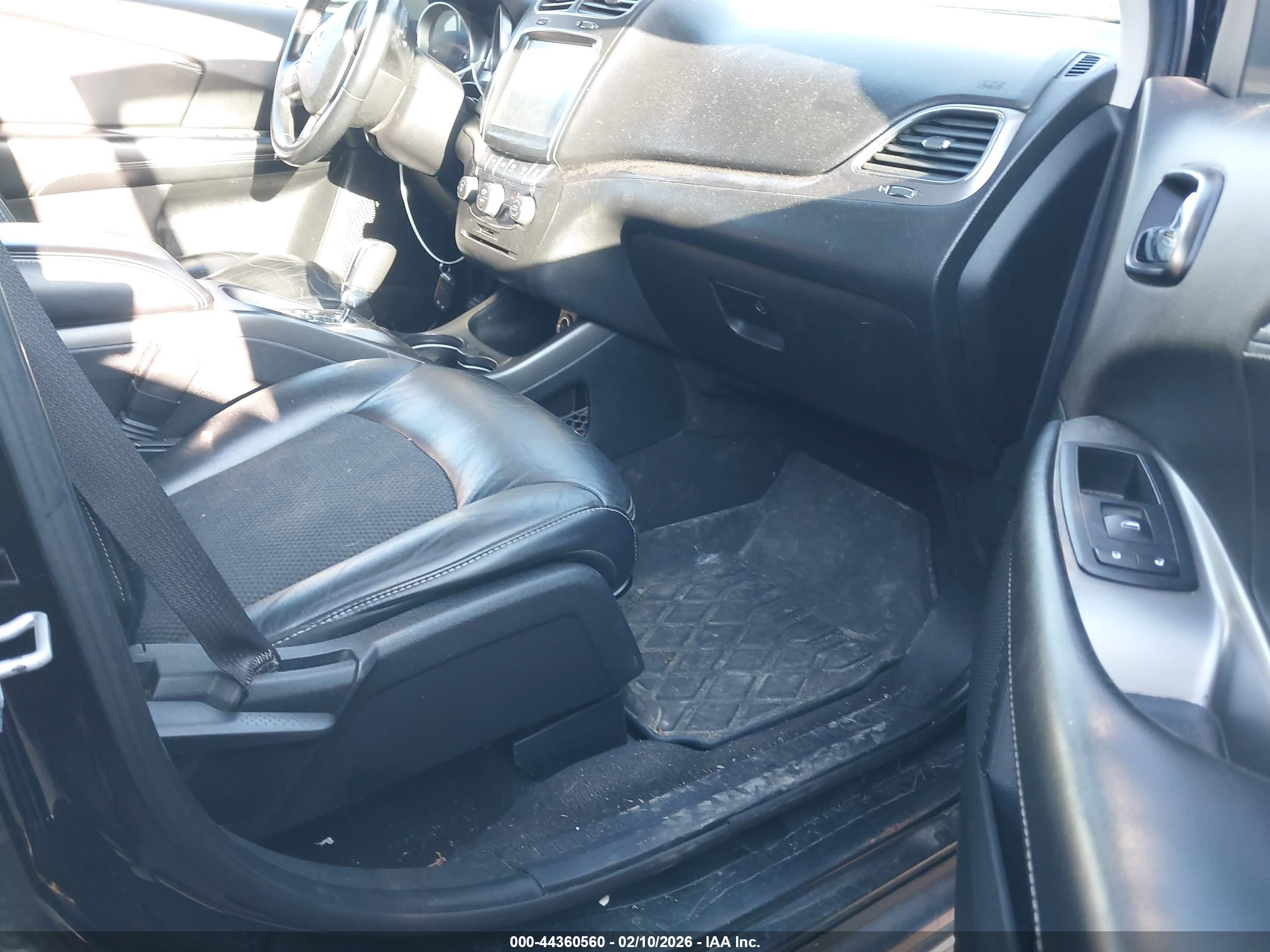 DODGE JOURNEY image 5