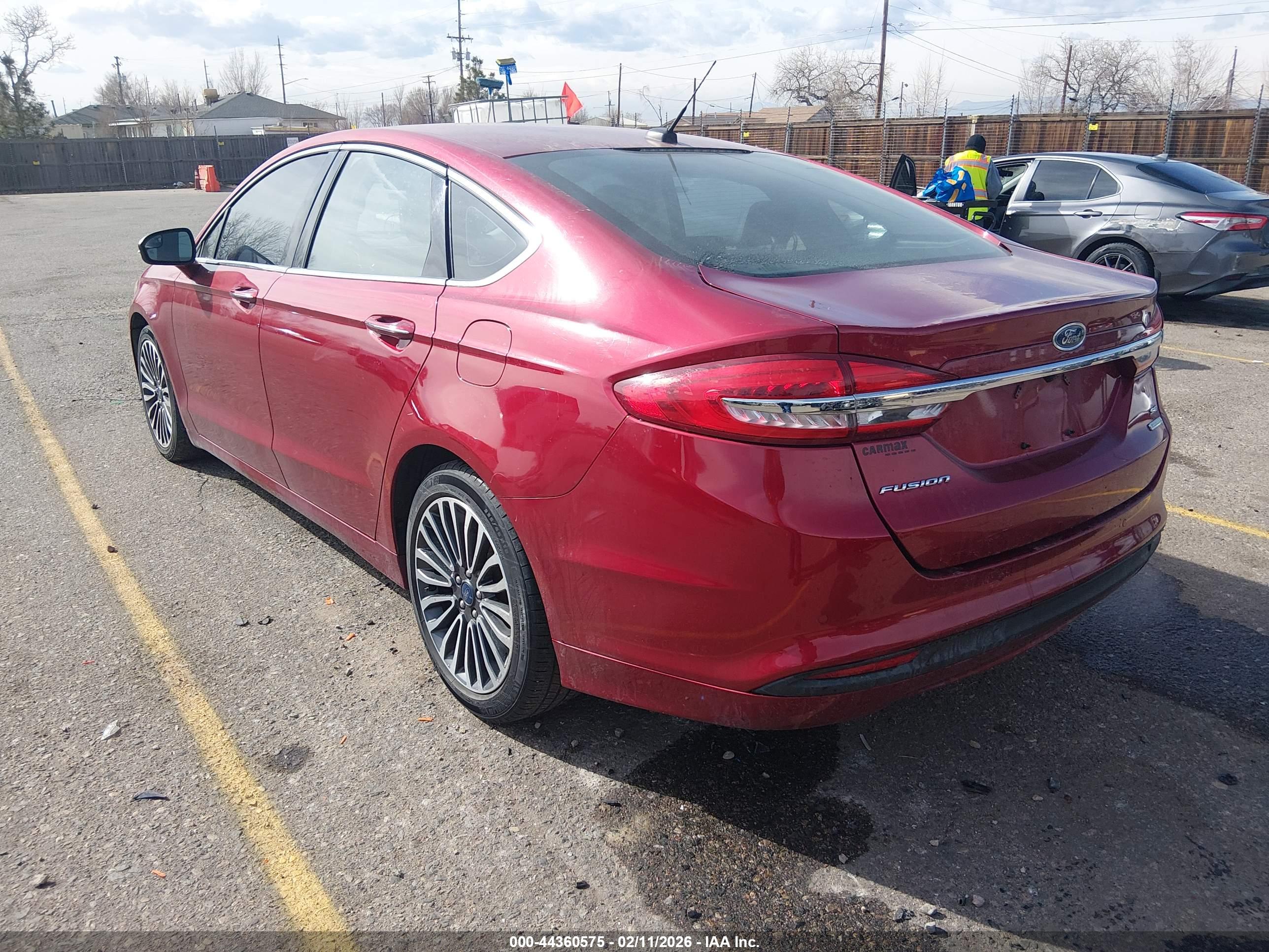 FORD FUSION image 3