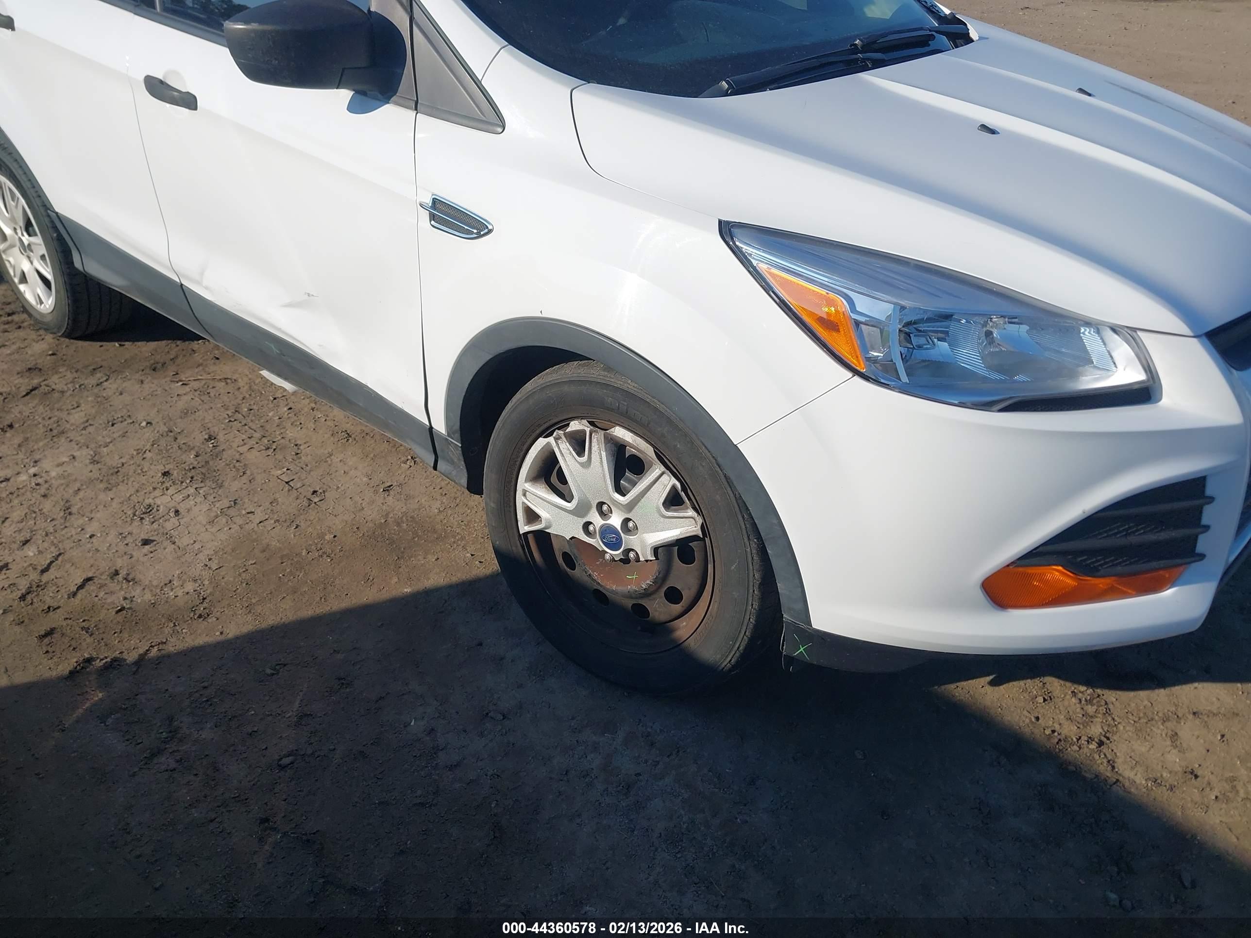 FORD ESCAPE image 6