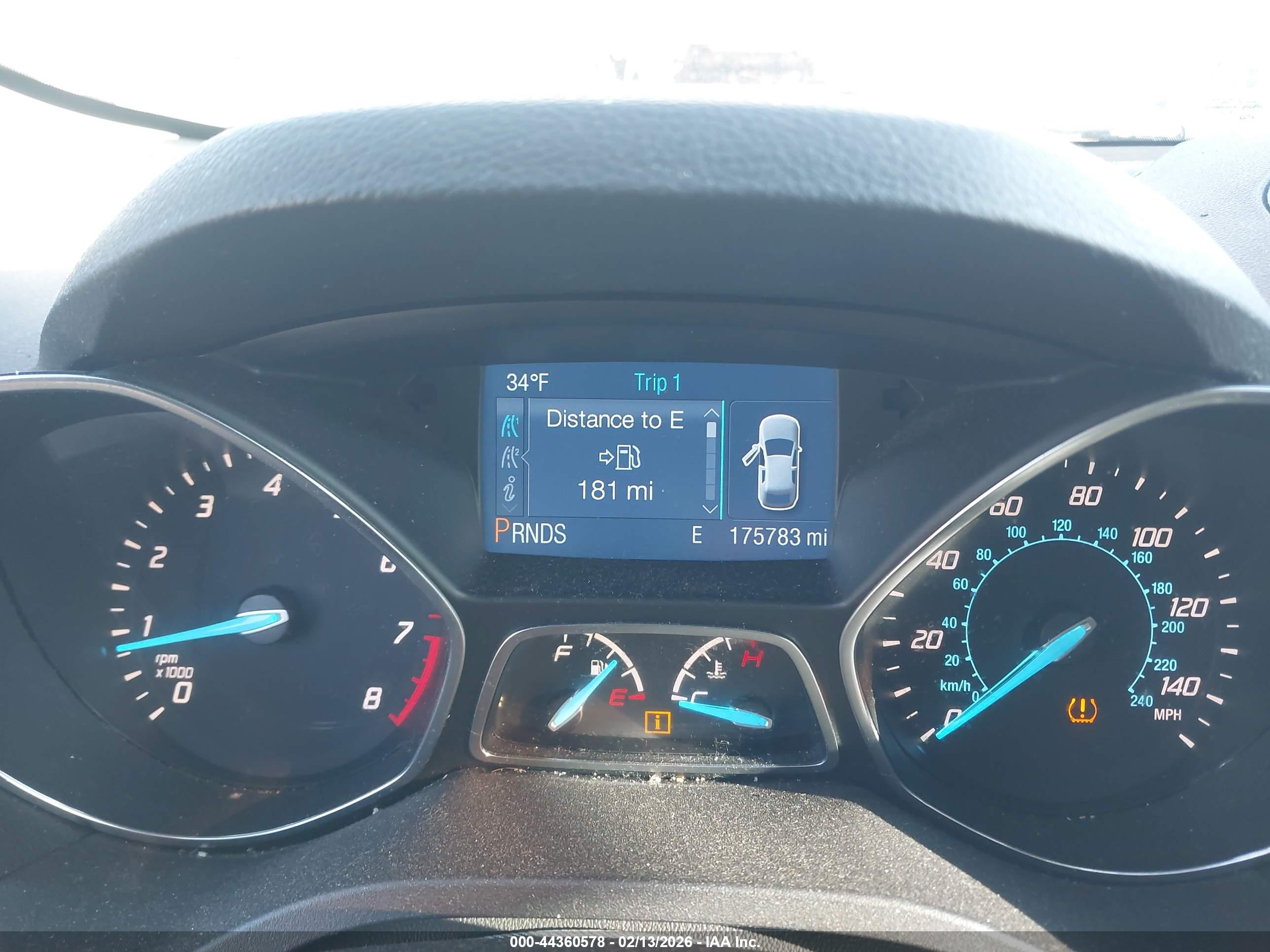 FORD ESCAPE image 7