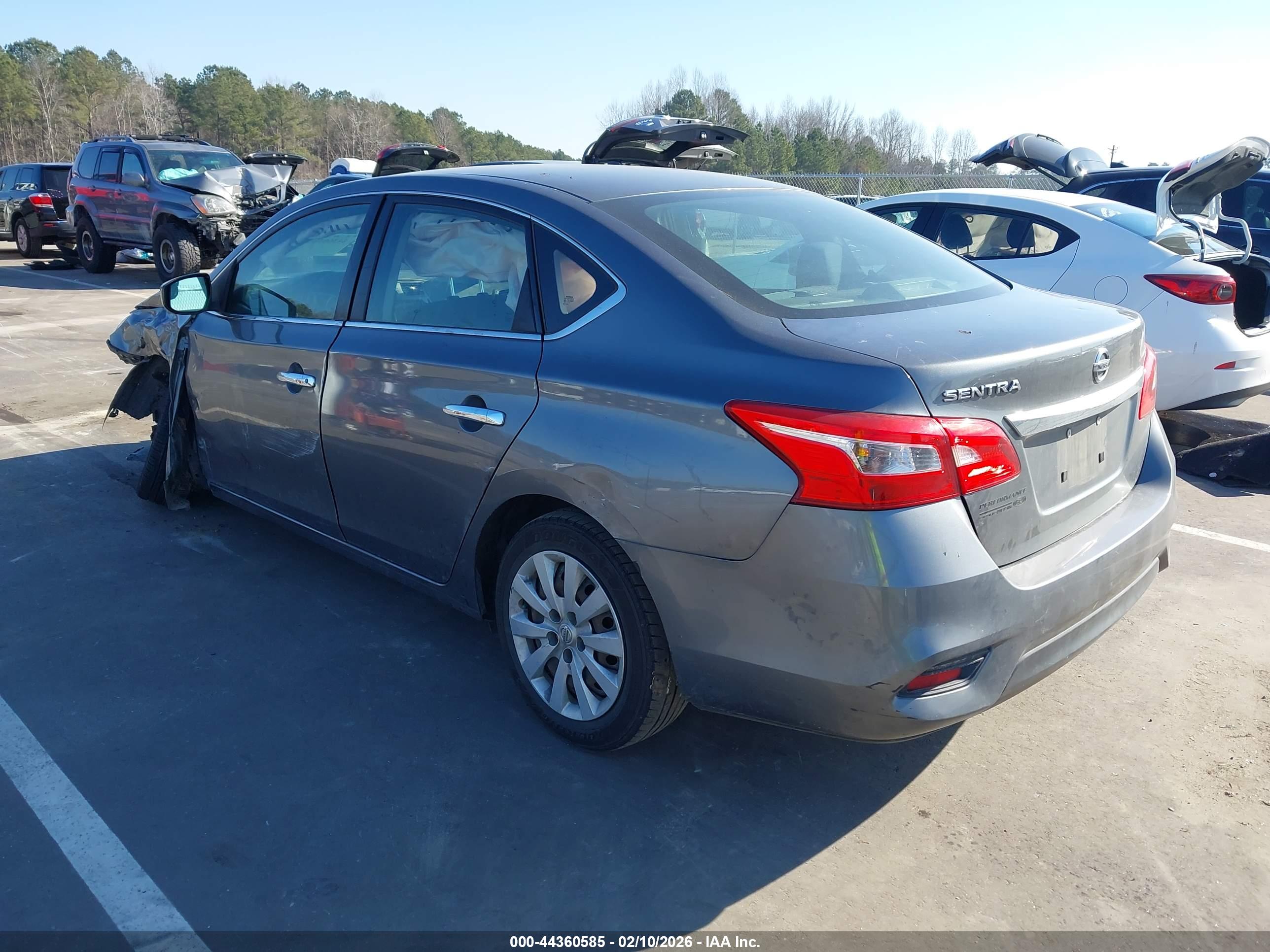 NISSAN SENTRA image 3