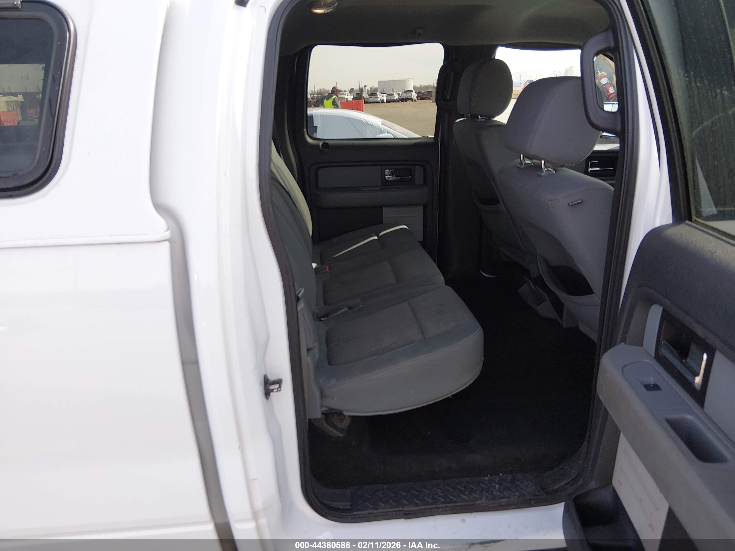 FORD F-150 image 8