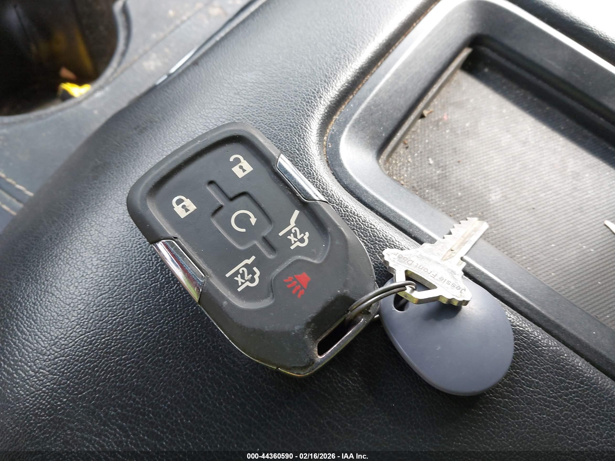 GMC YUKON image 11