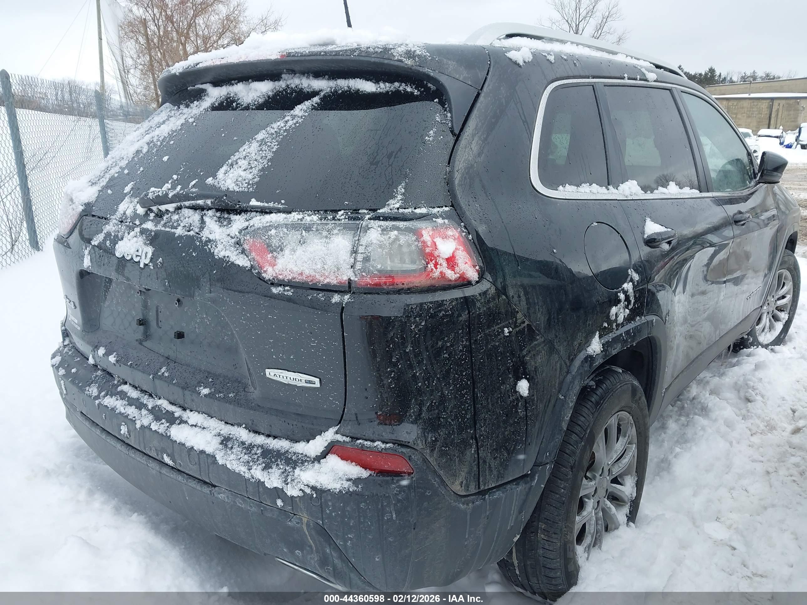 JEEP CHEROKEE image 4