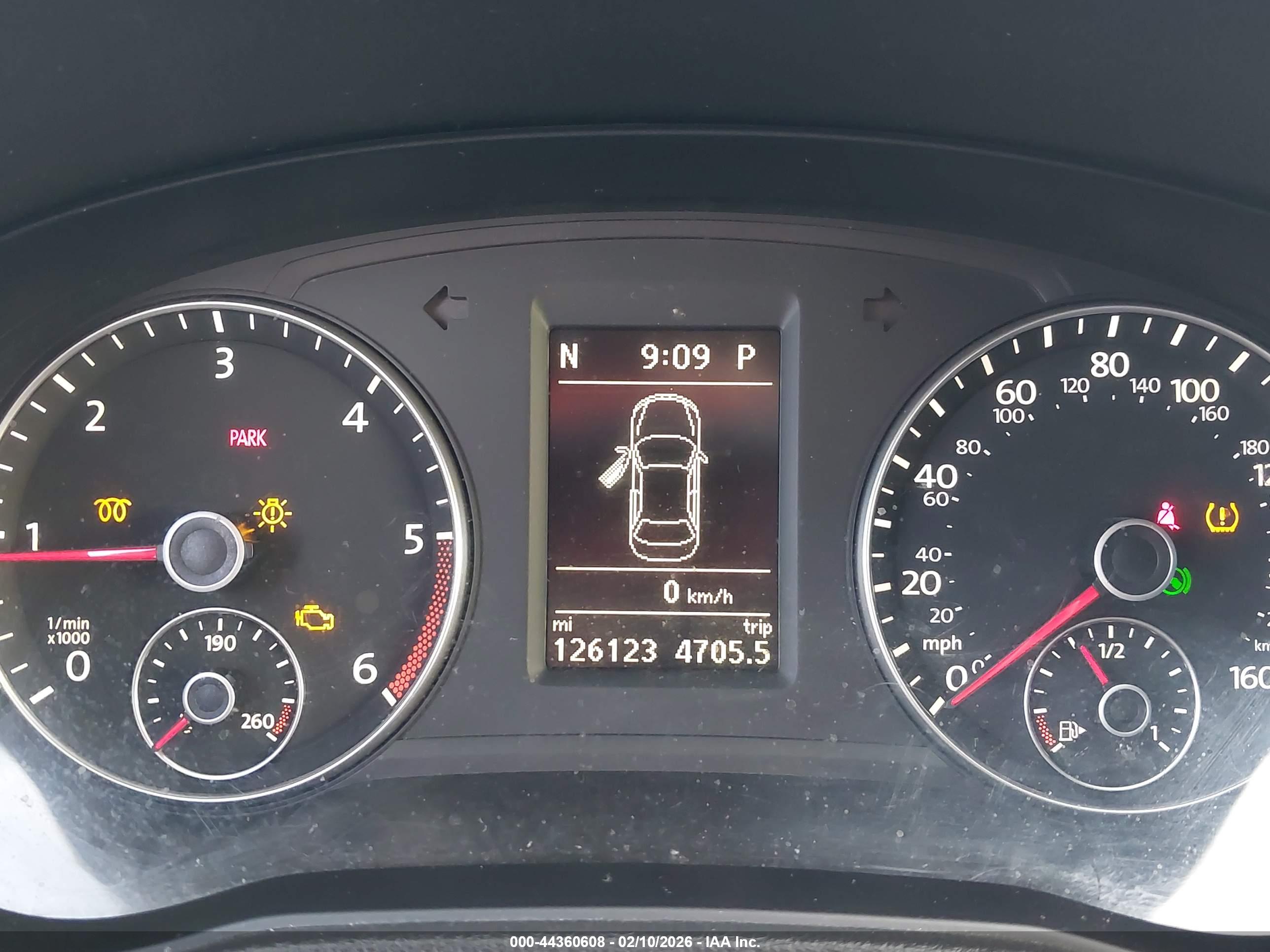 VOLKSWAGEN PASSAT image 7