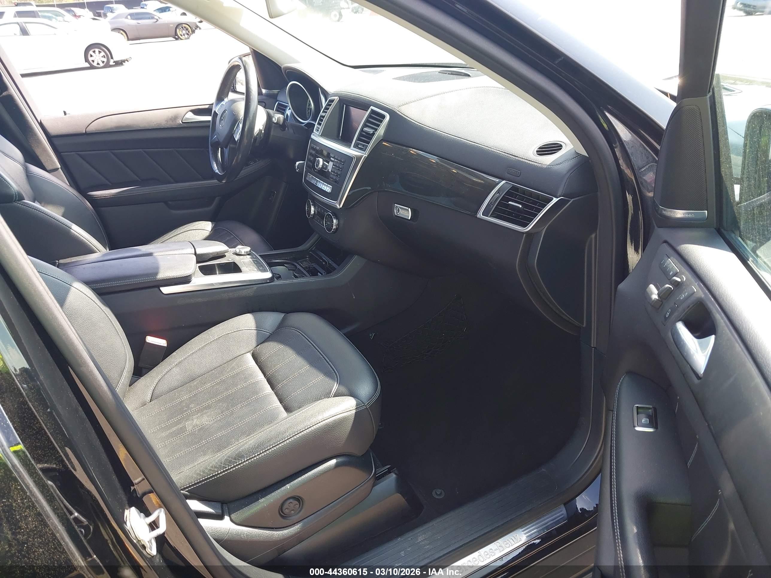 MERCEDES-BENZ GL image 5