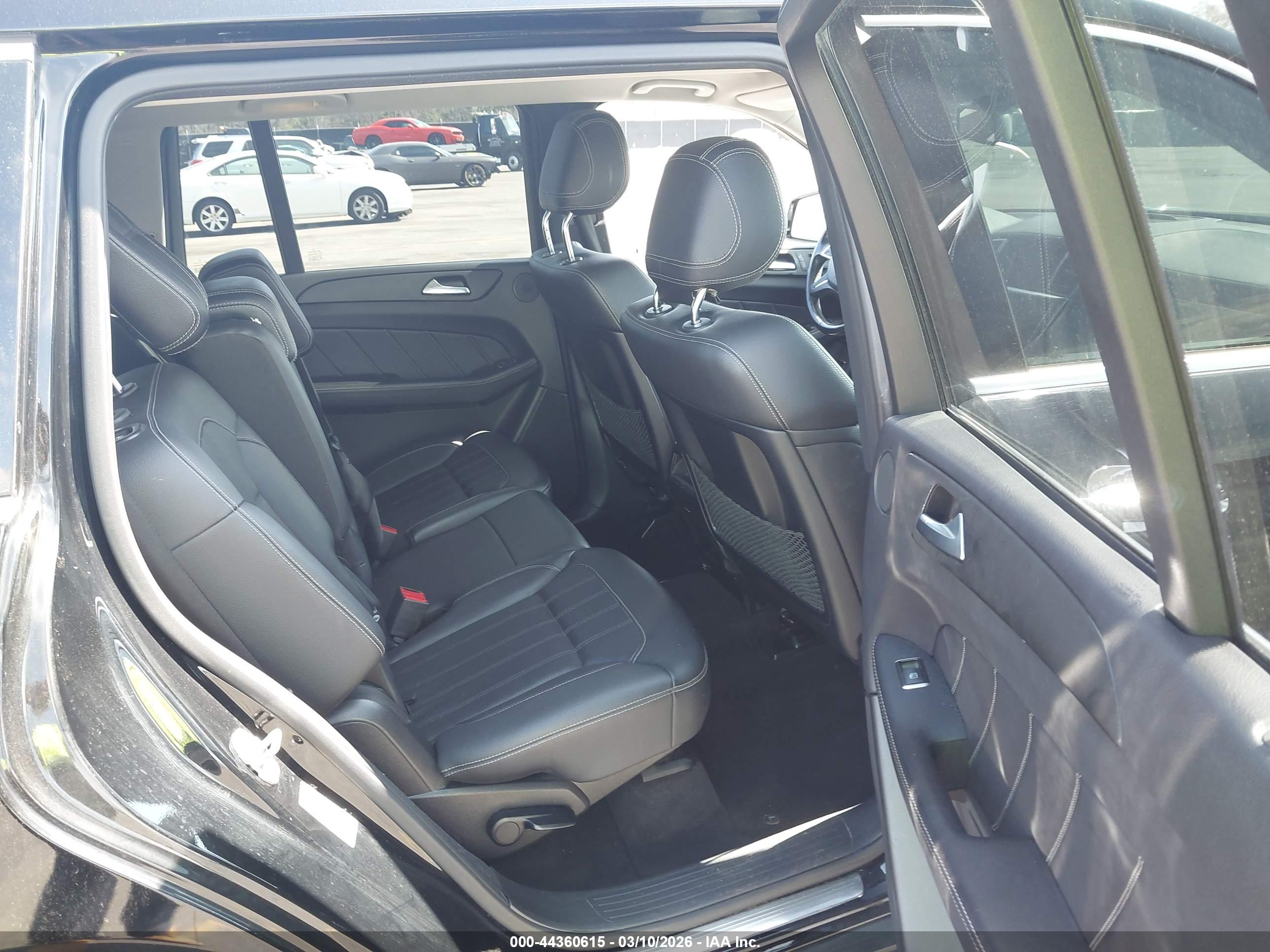 MERCEDES-BENZ GL image 8