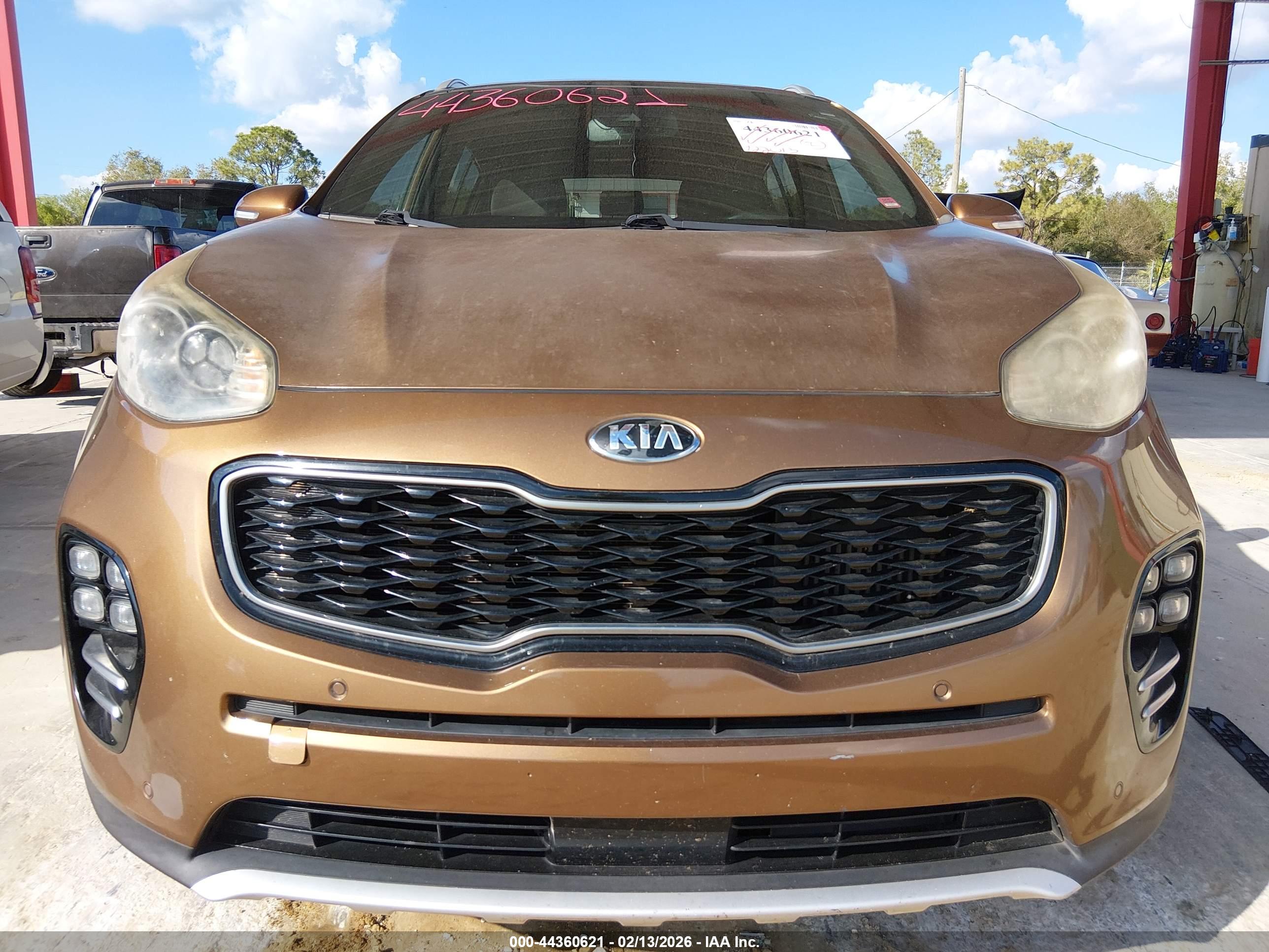 KIA SPORTAGE image 6