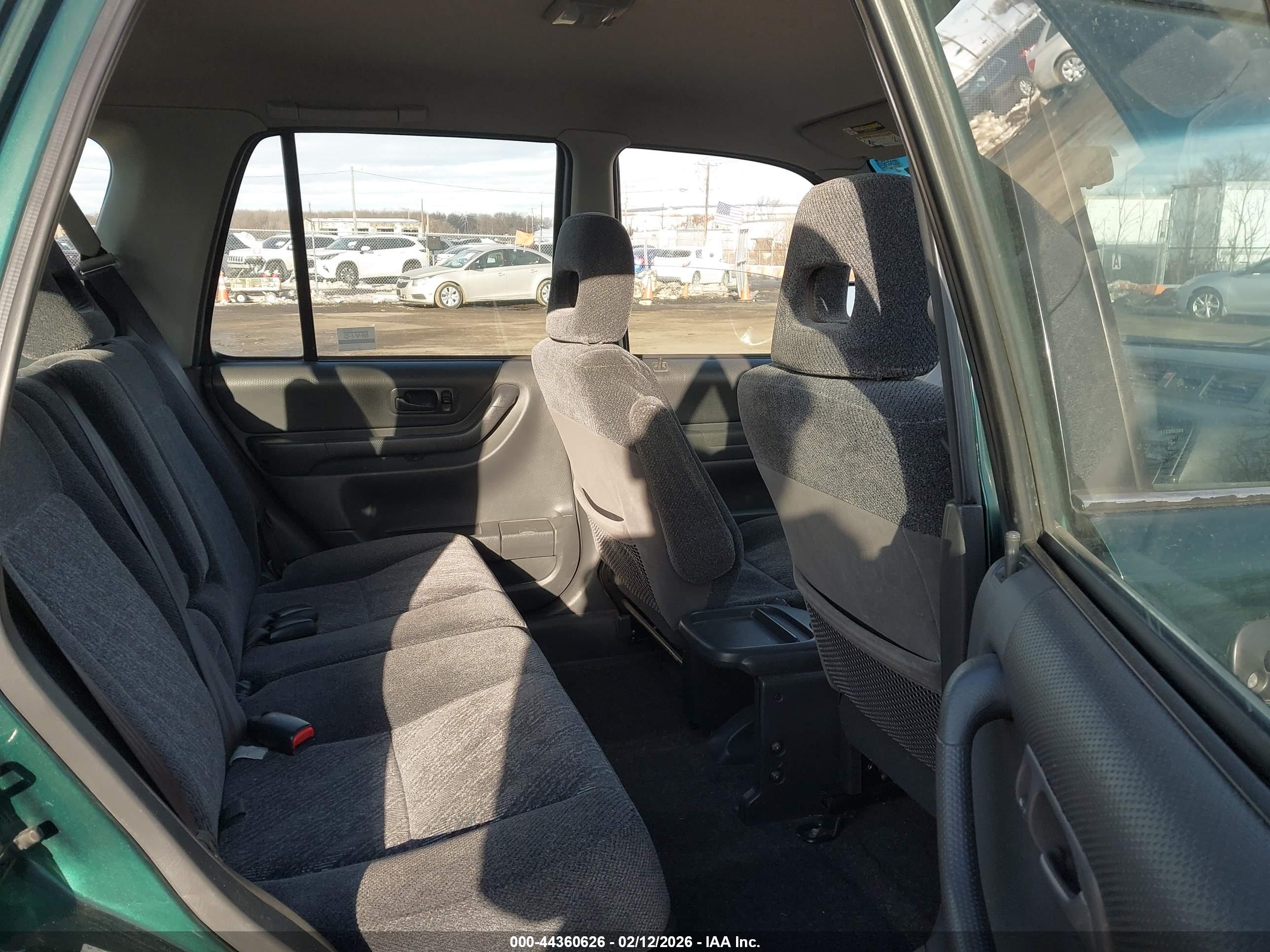 HONDA CR-V image 8