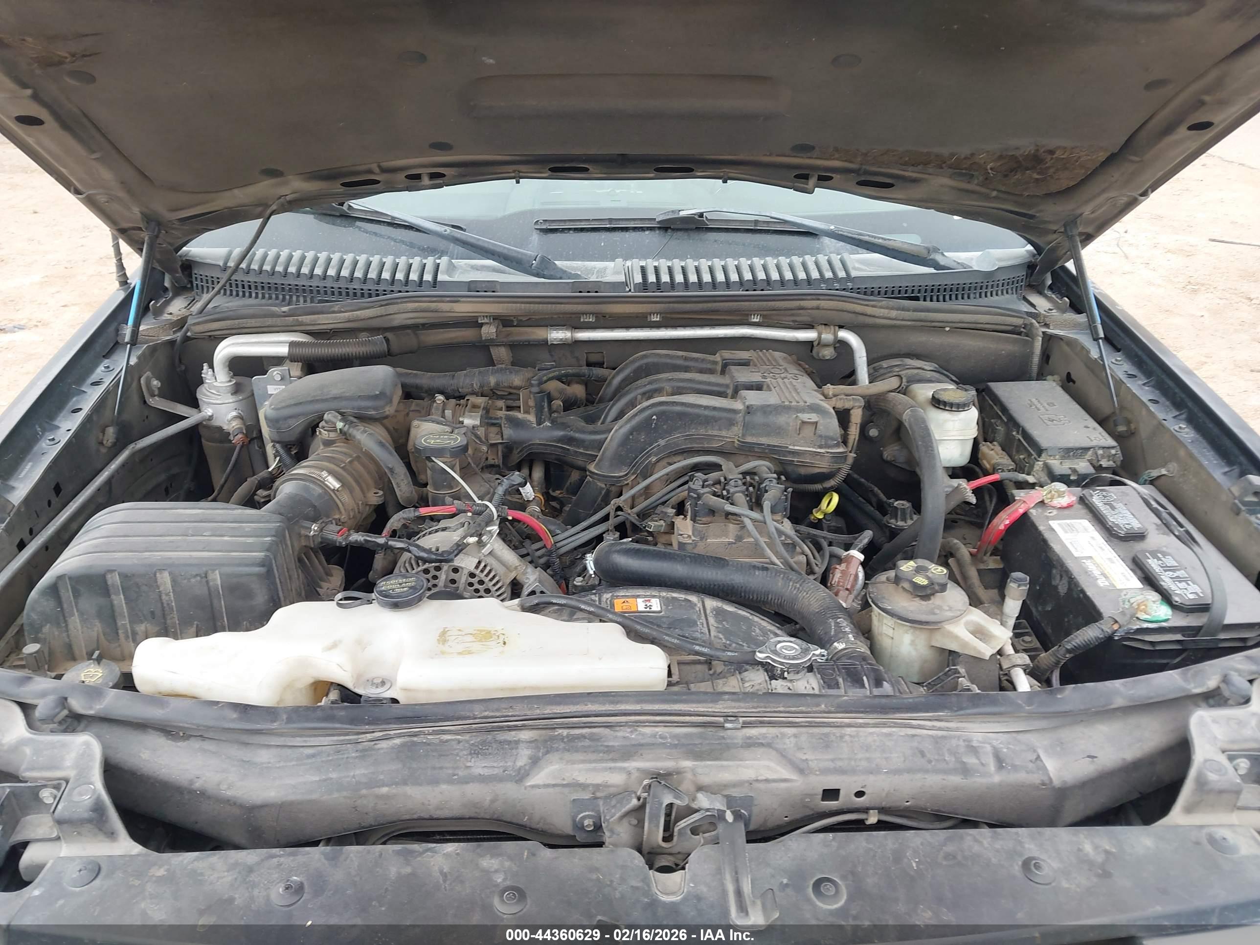 FORD EXPLORER image 10
