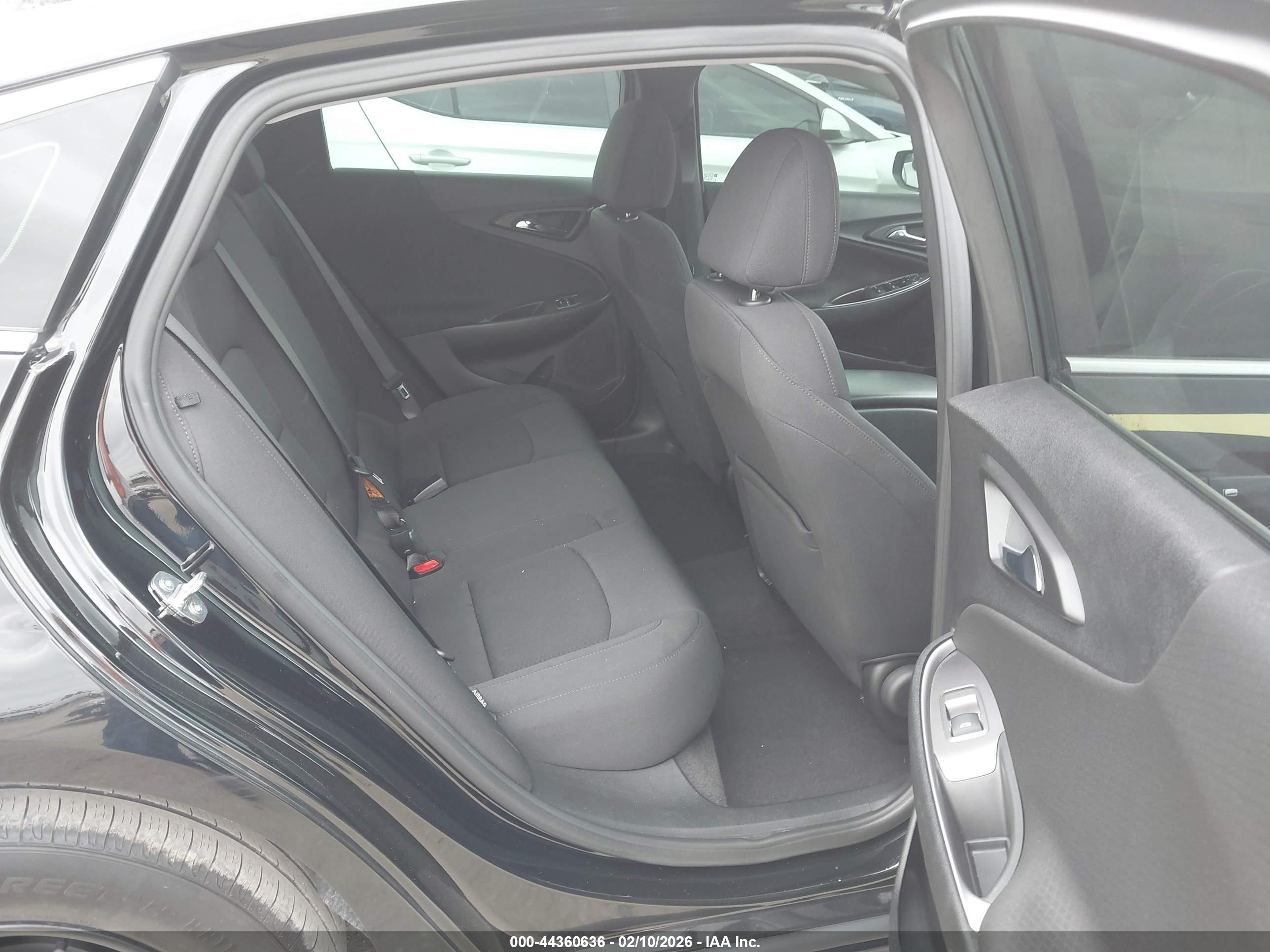CHEVROLET MALIBU image 8