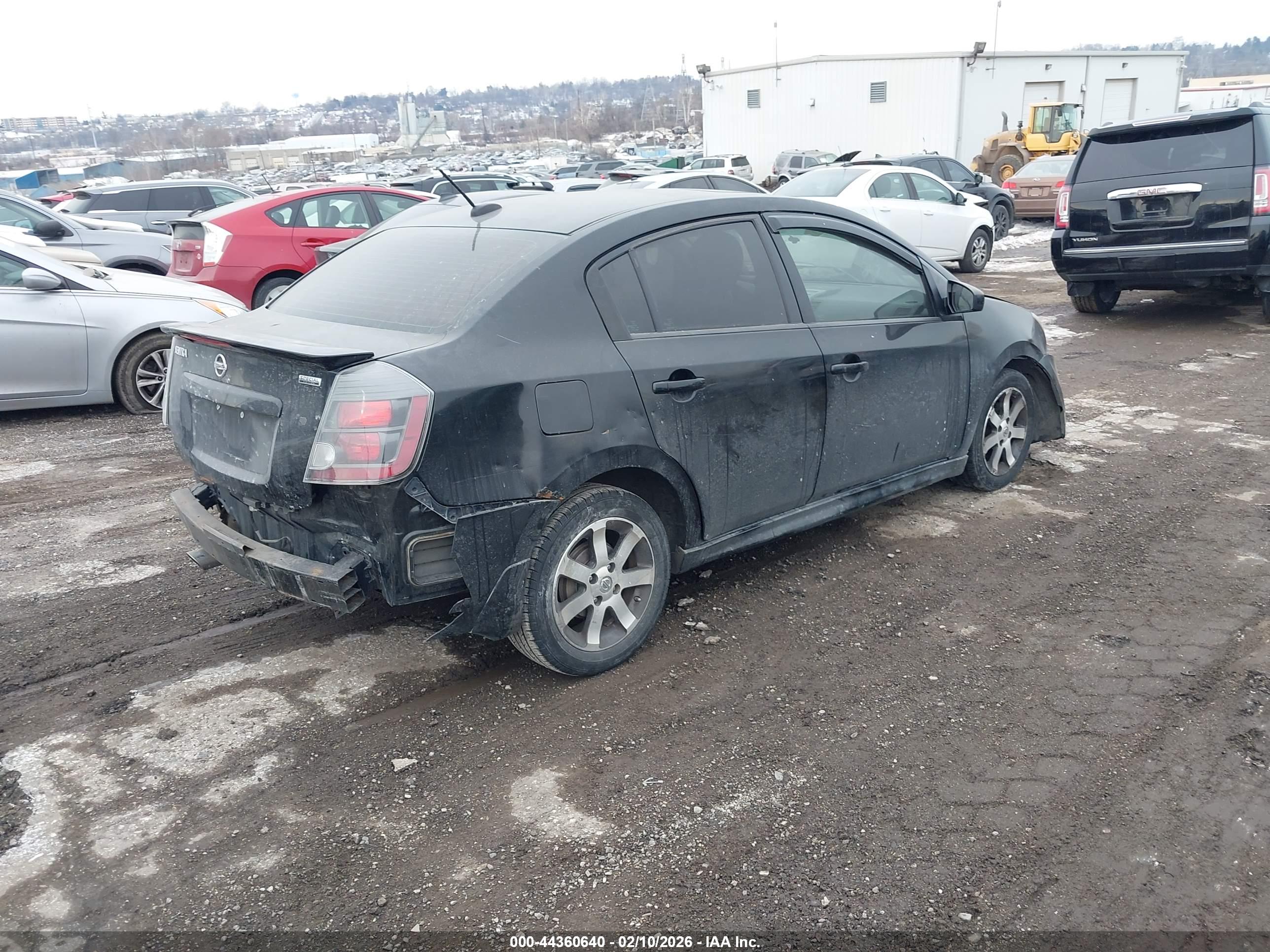 NISSAN SENTRA image 4
