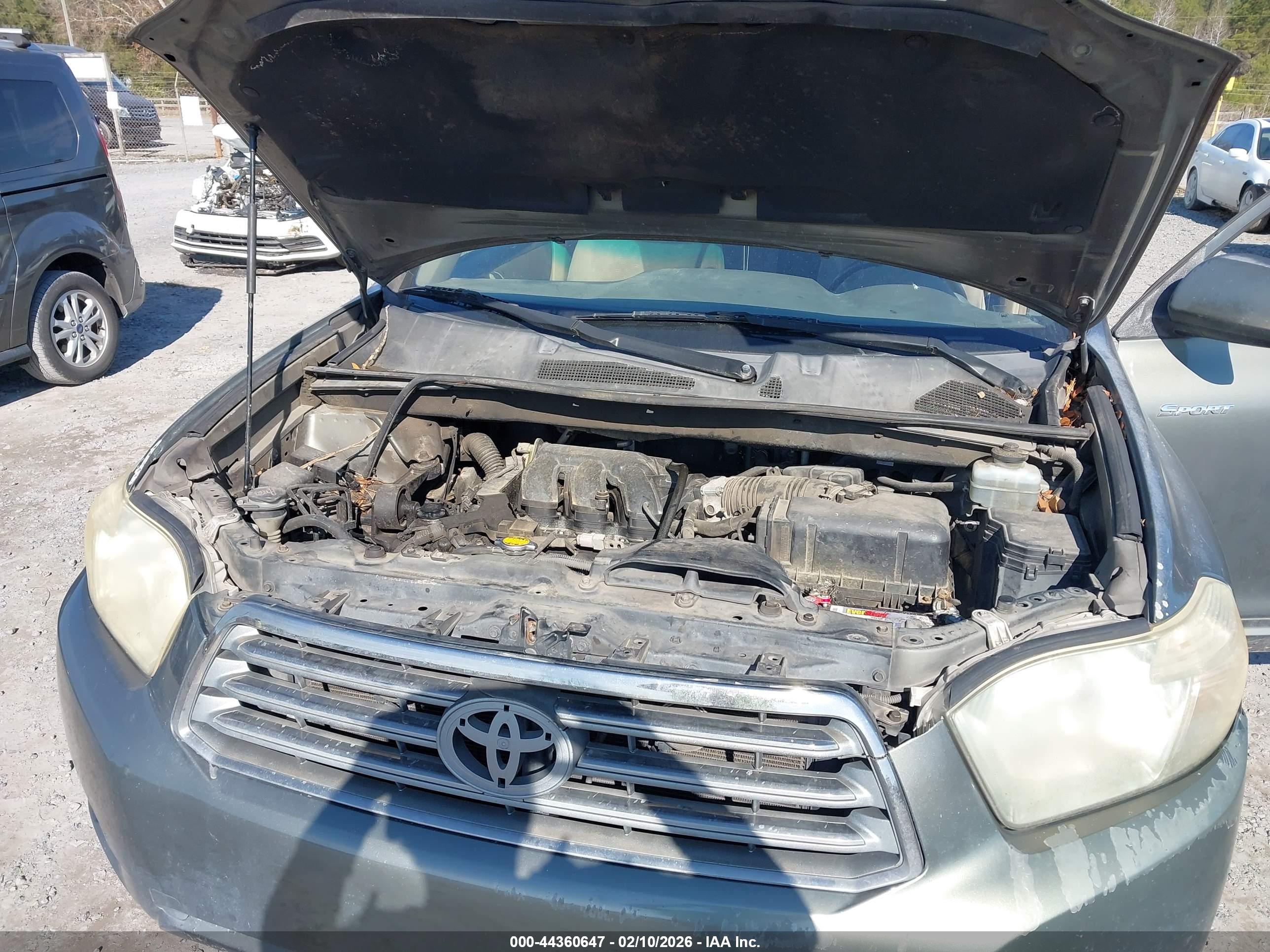 TOYOTA HIGHLANDER image 10