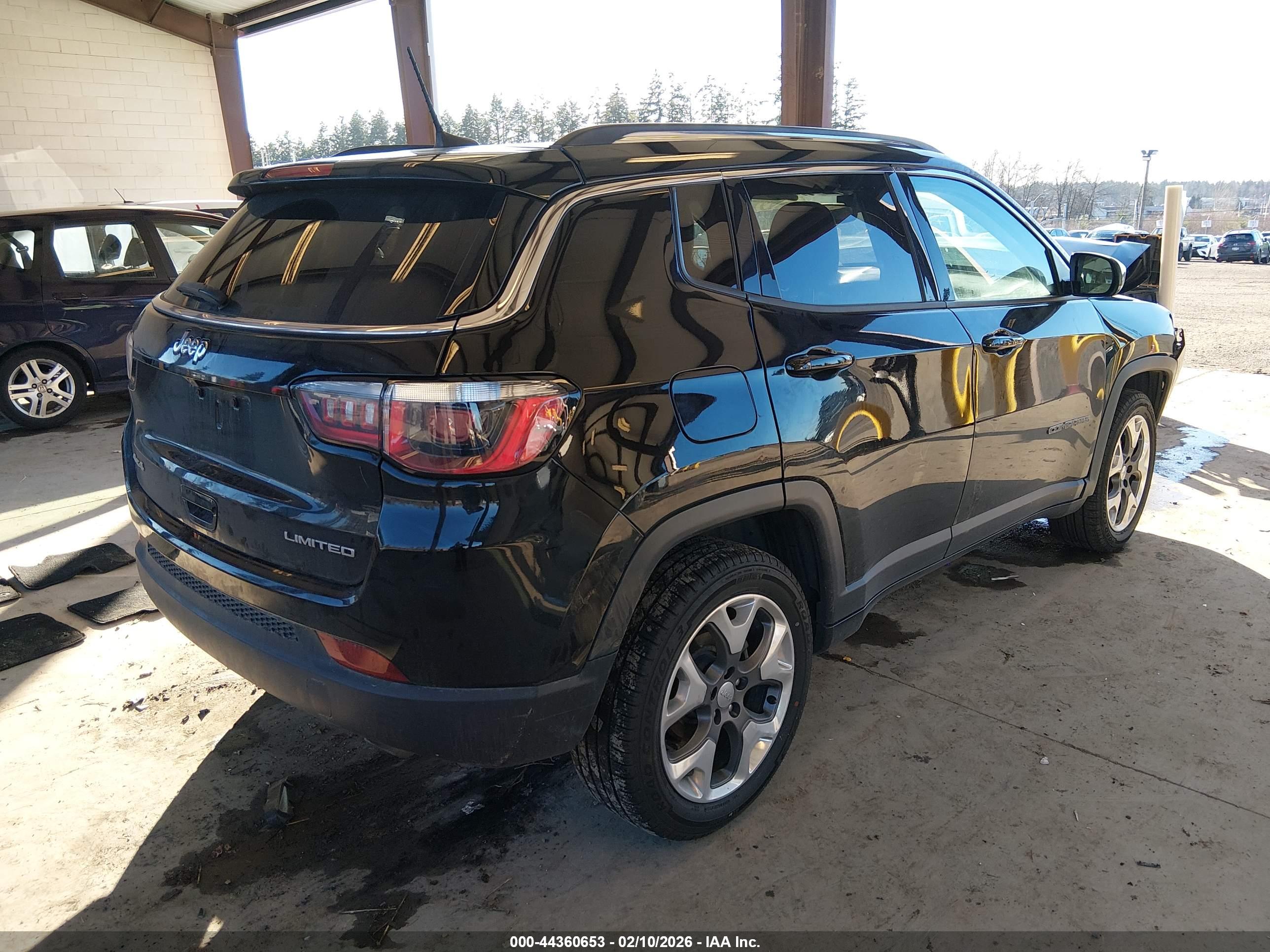 JEEP COMPASS image 4