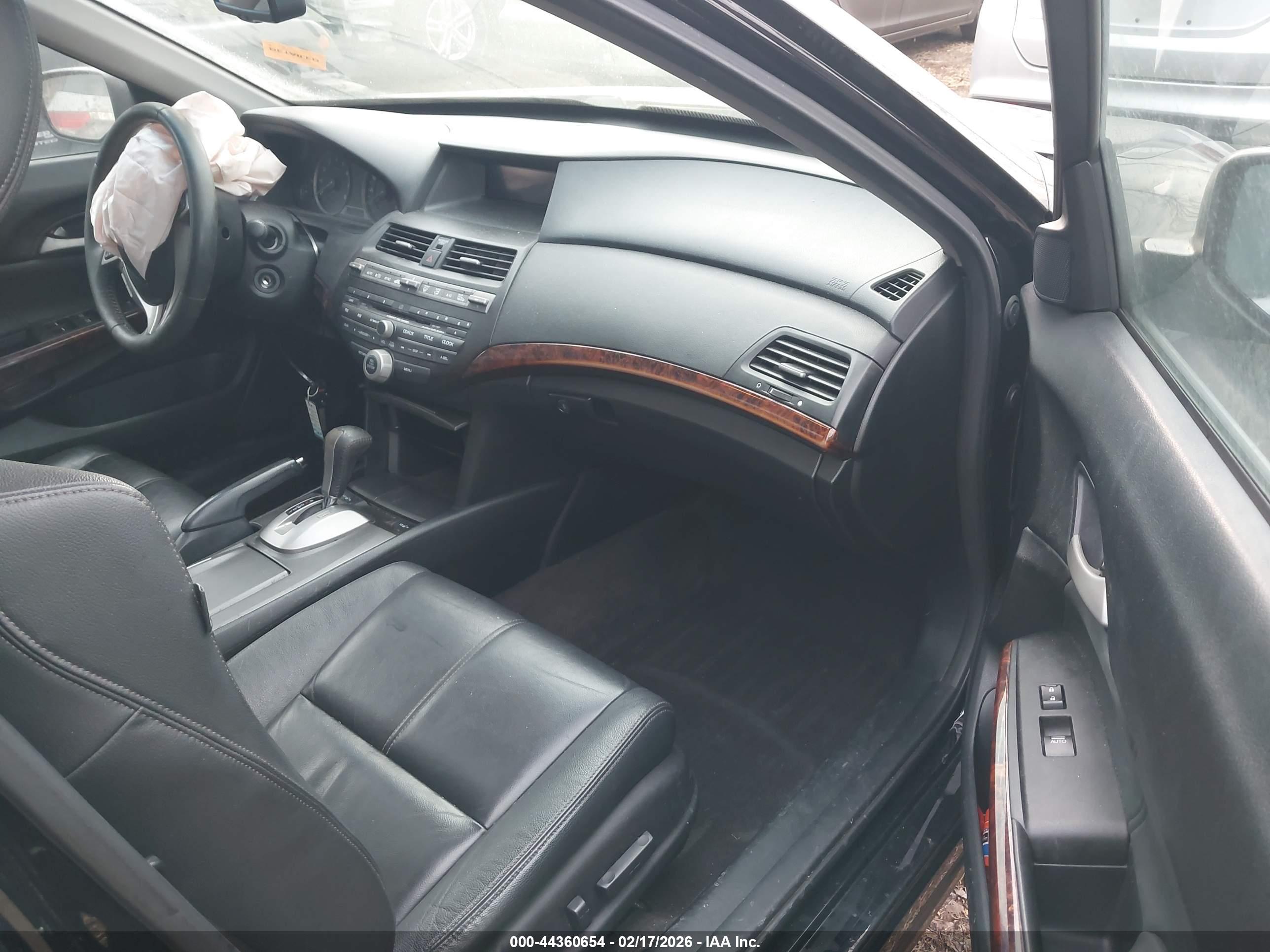 HONDA CROSSTOUR image 5