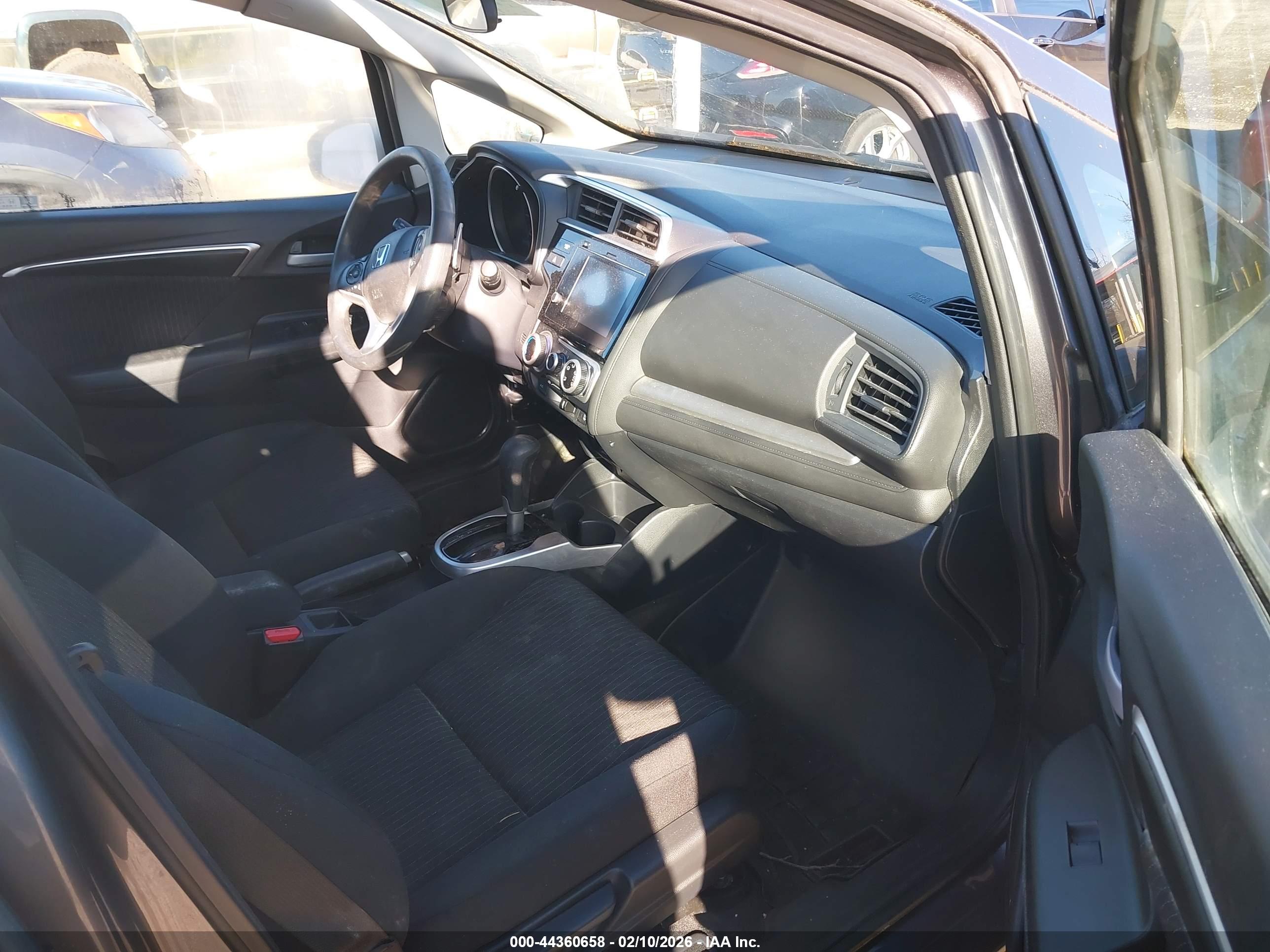 HONDA FIT image 5