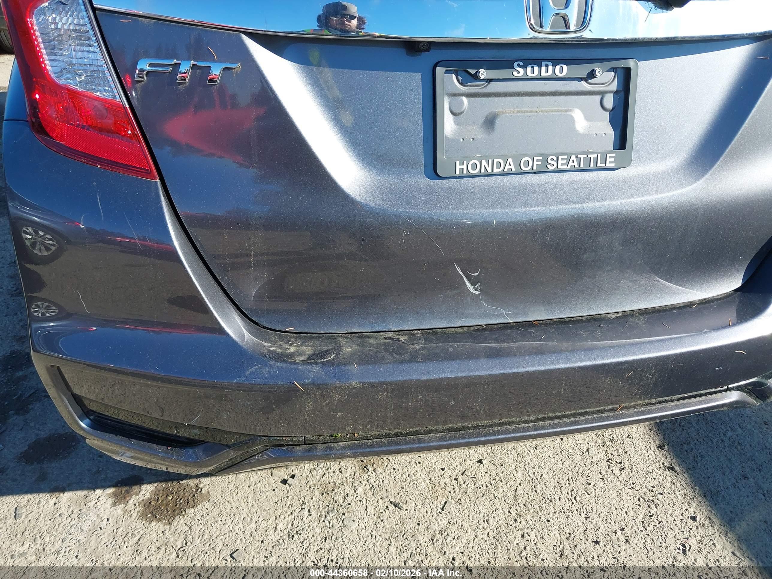 HONDA FIT image 6