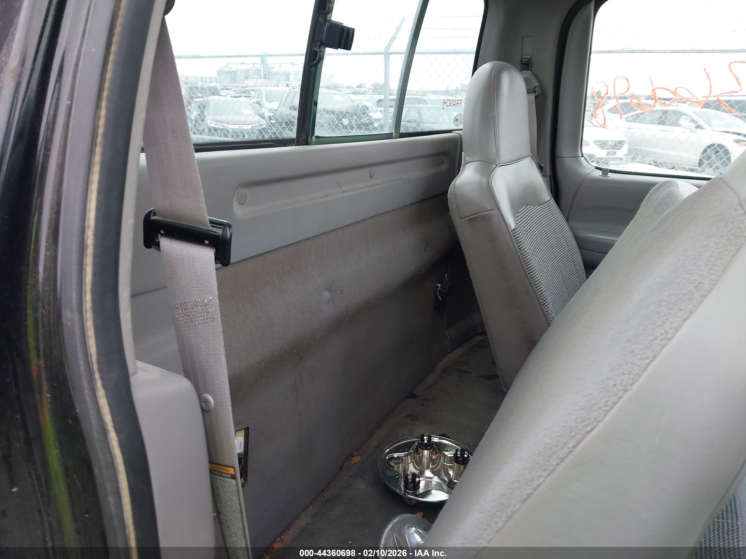 FORD F-150 image 8