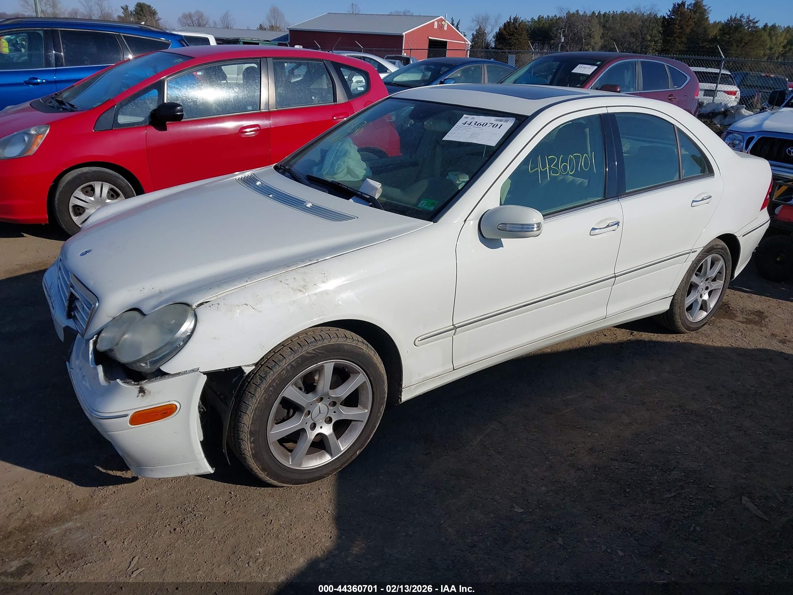 MERCEDES-BENZ C image 2