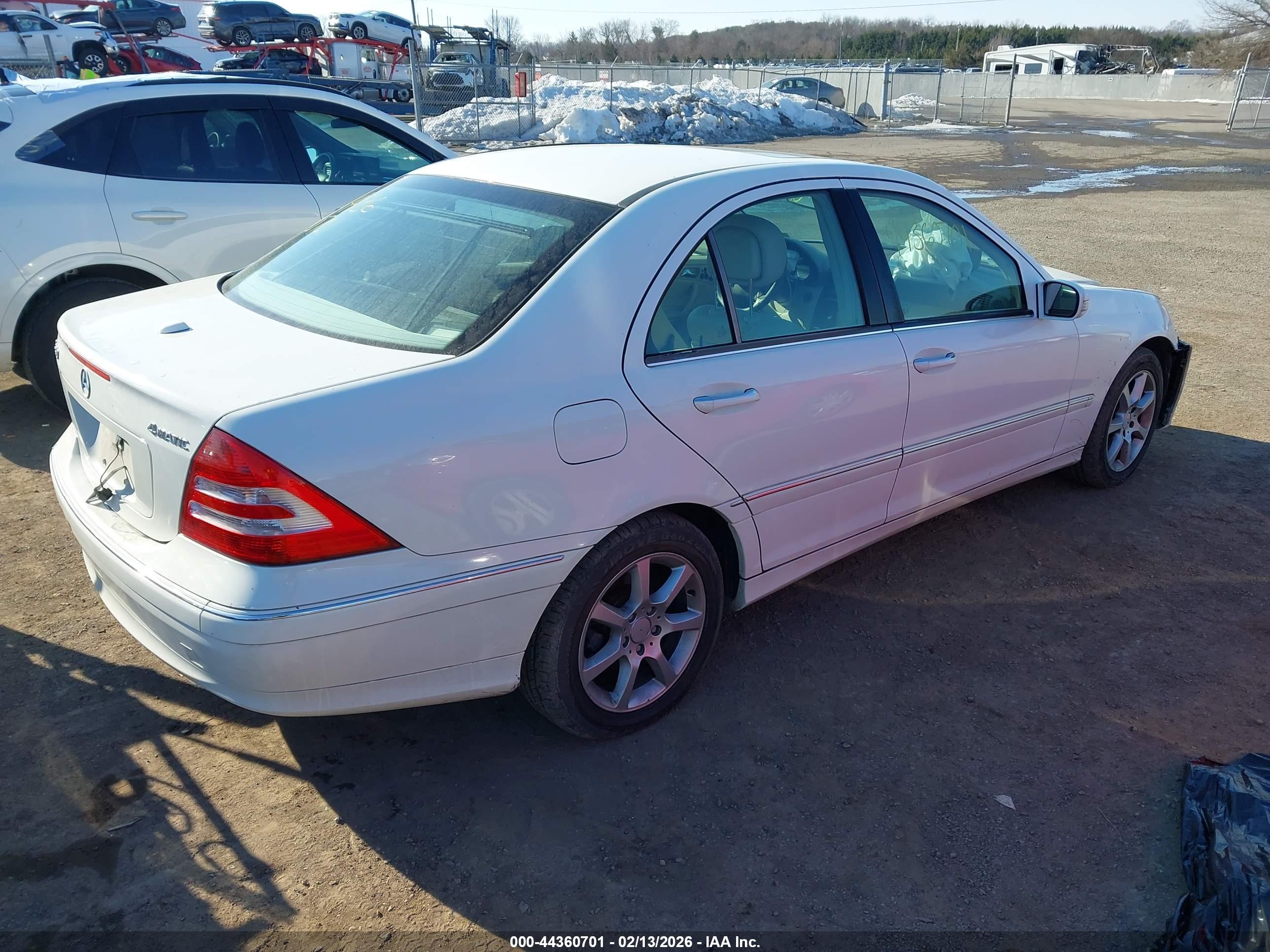 MERCEDES-BENZ C image 4