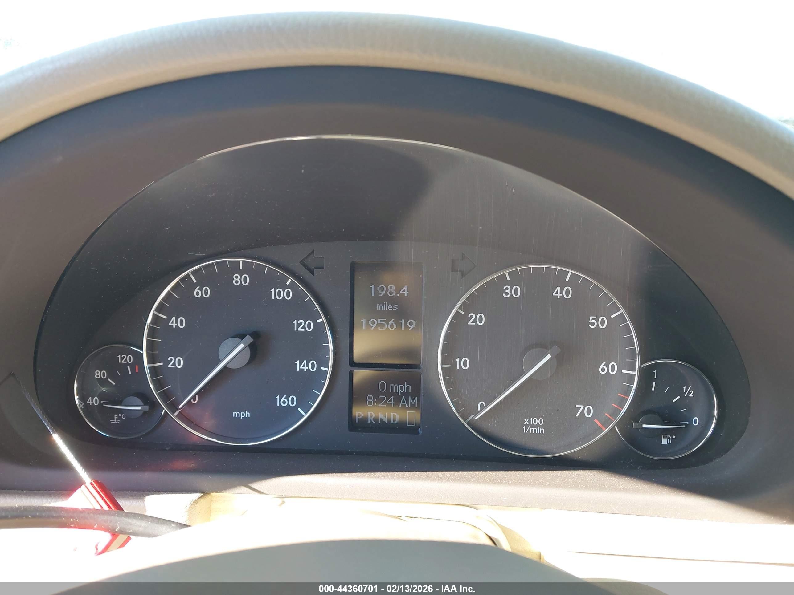 MERCEDES-BENZ C image 7