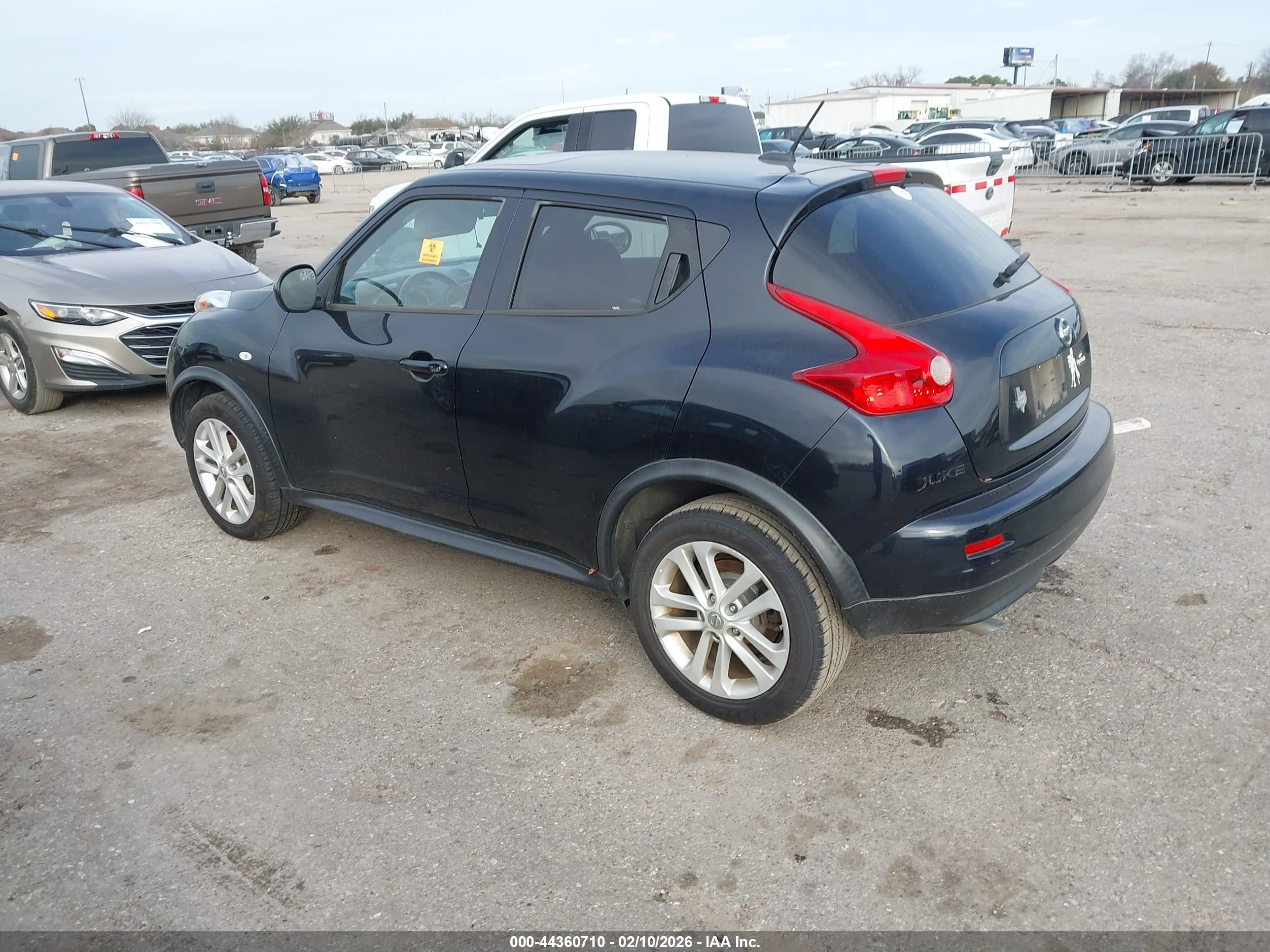 NISSAN JUKE image 3