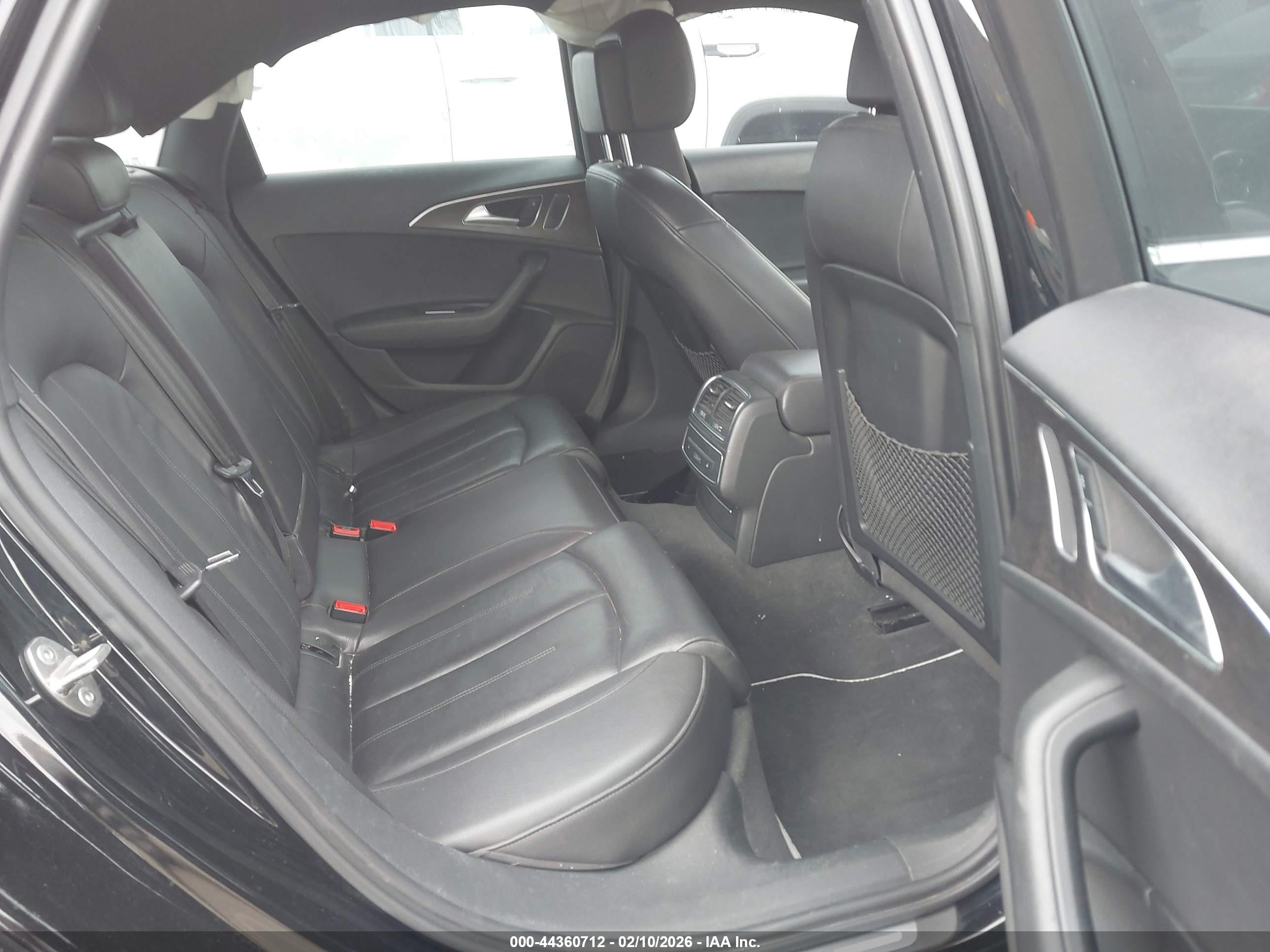 AUDI A6 image 8