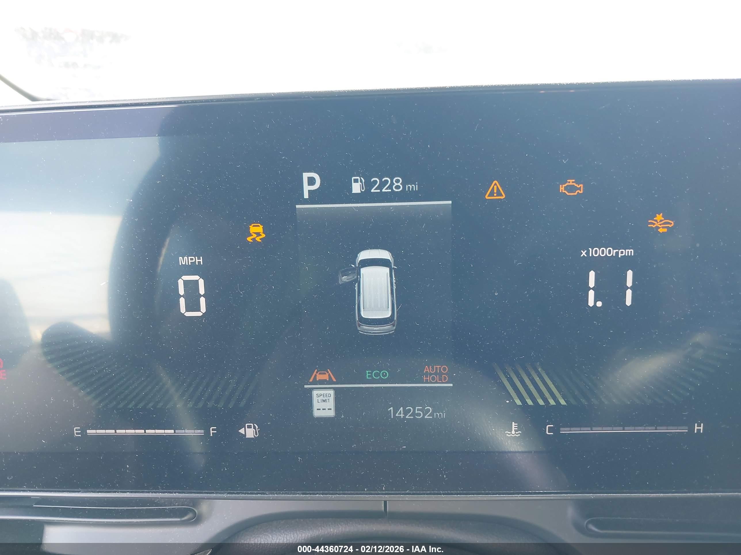 KIA CARNIVAL image 7