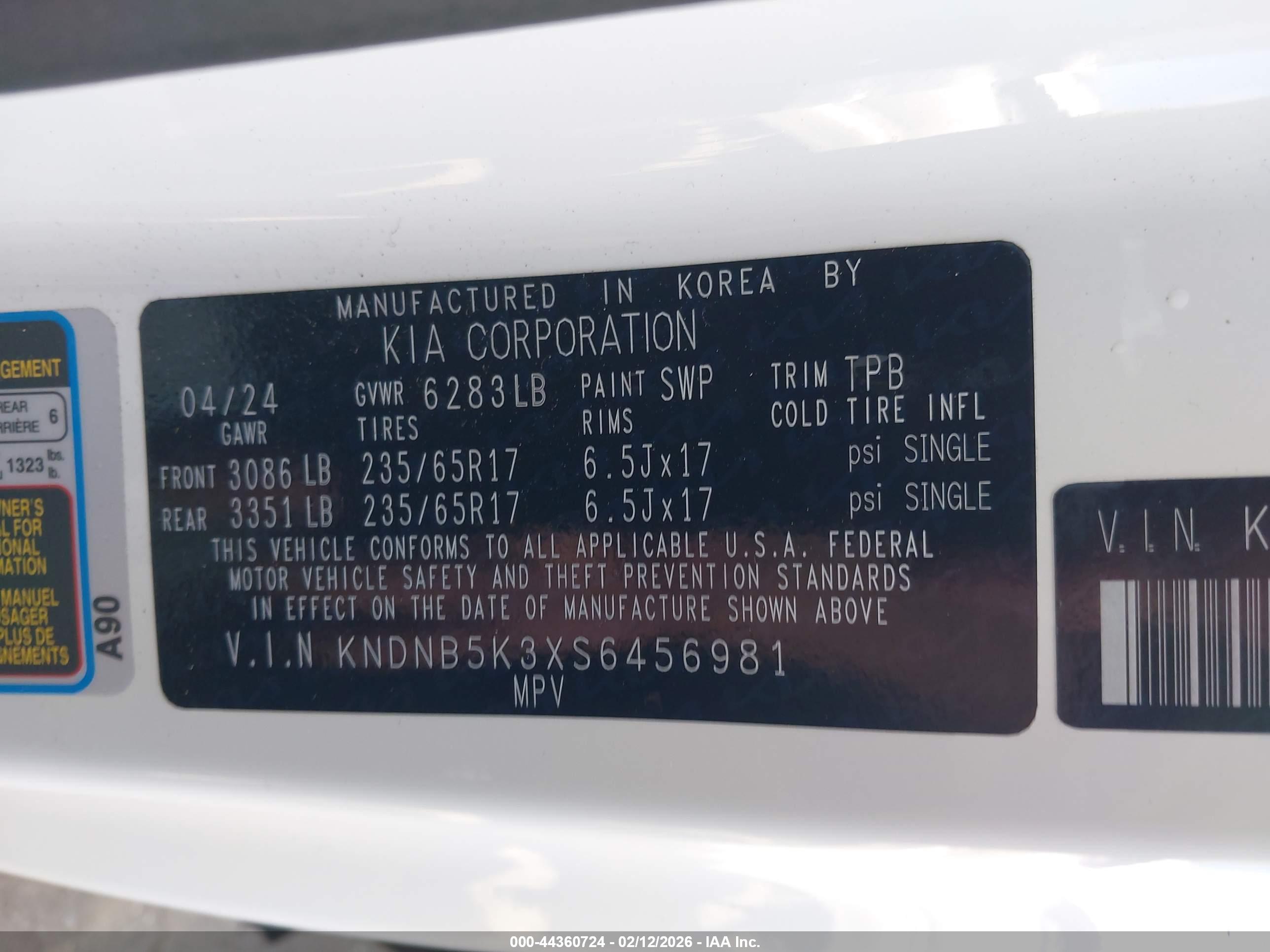 KIA CARNIVAL image 9