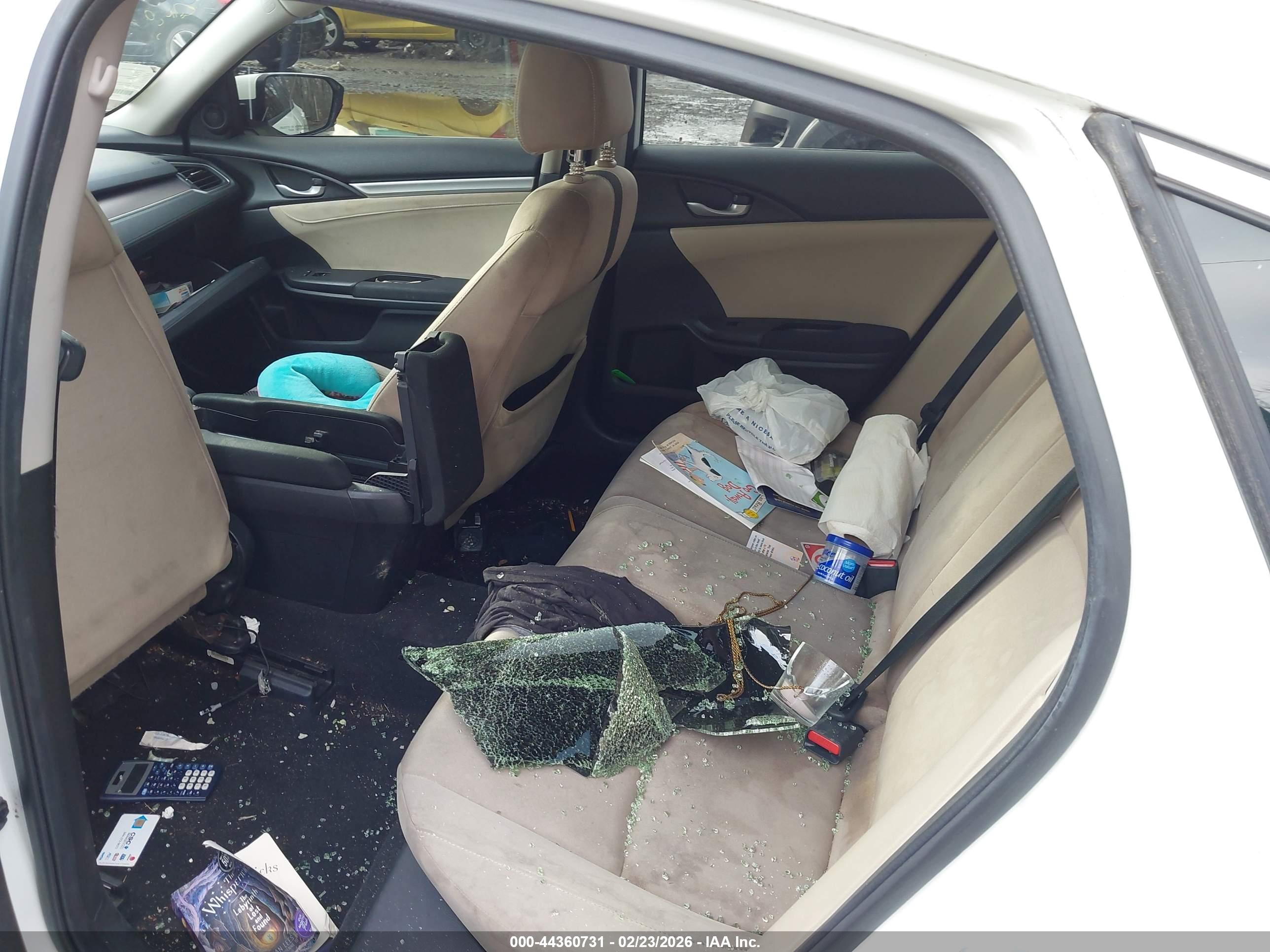 HONDA CIVIC image 8