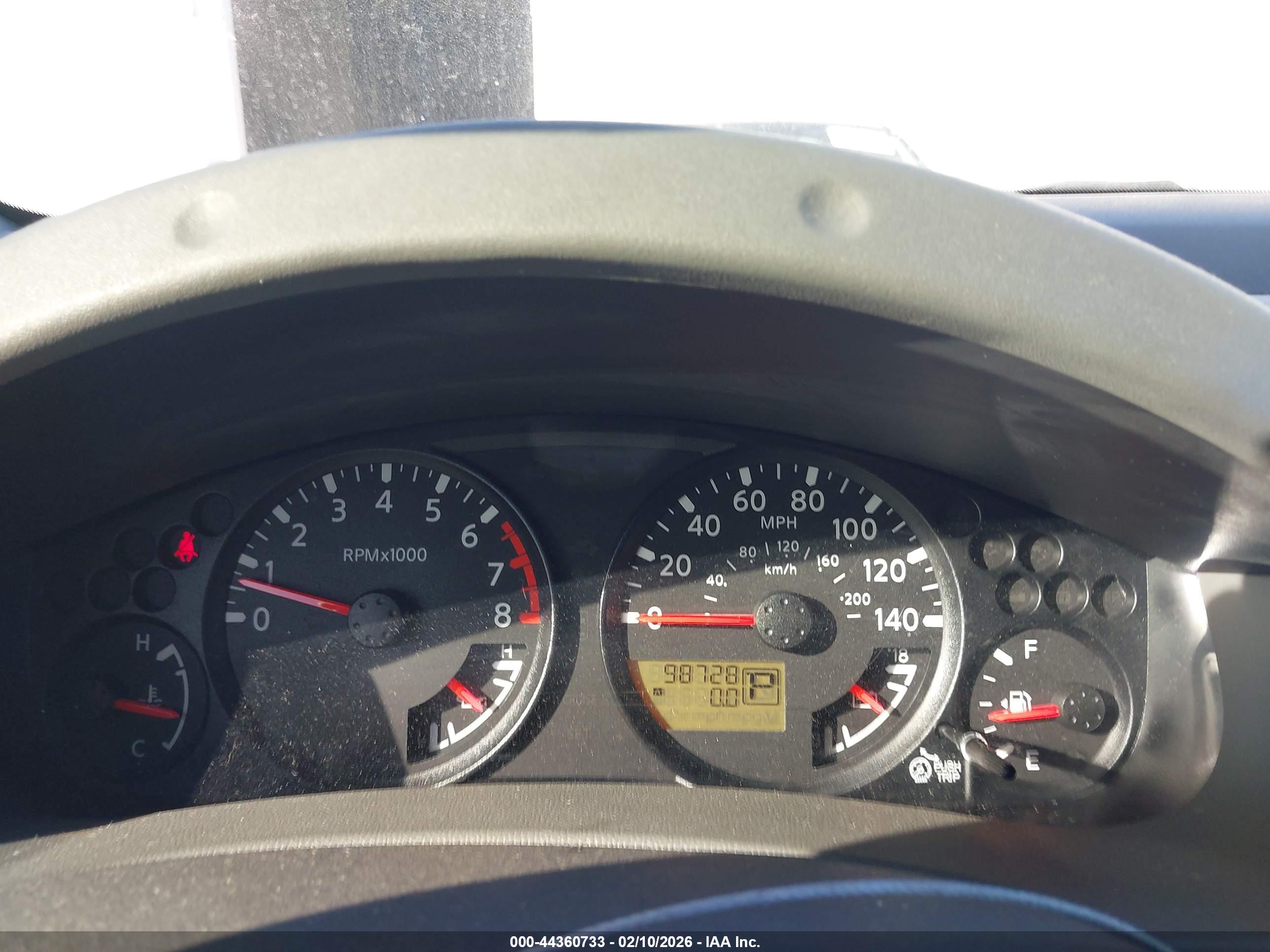NISSAN FRONTIER image 7