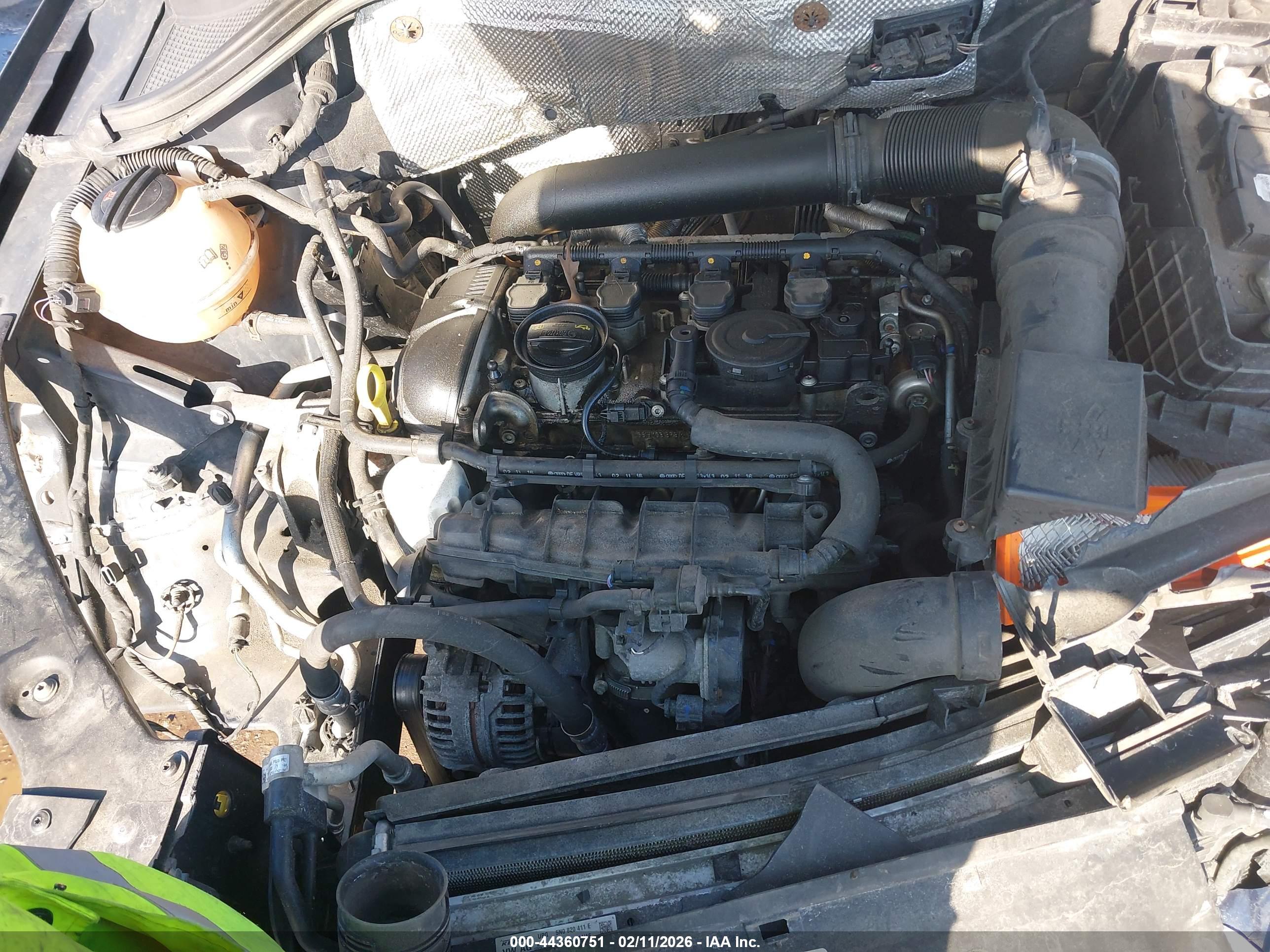VOLKSWAGEN TIGUAN image 10