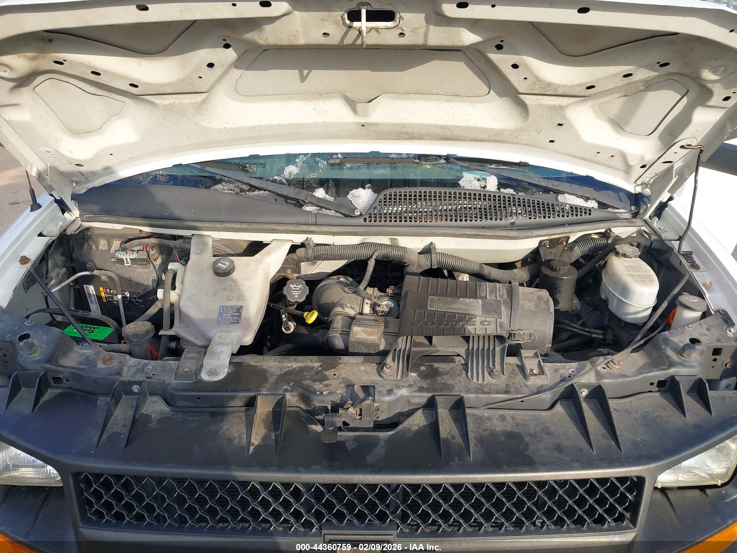 CHEVROLET EXPRESS image 10