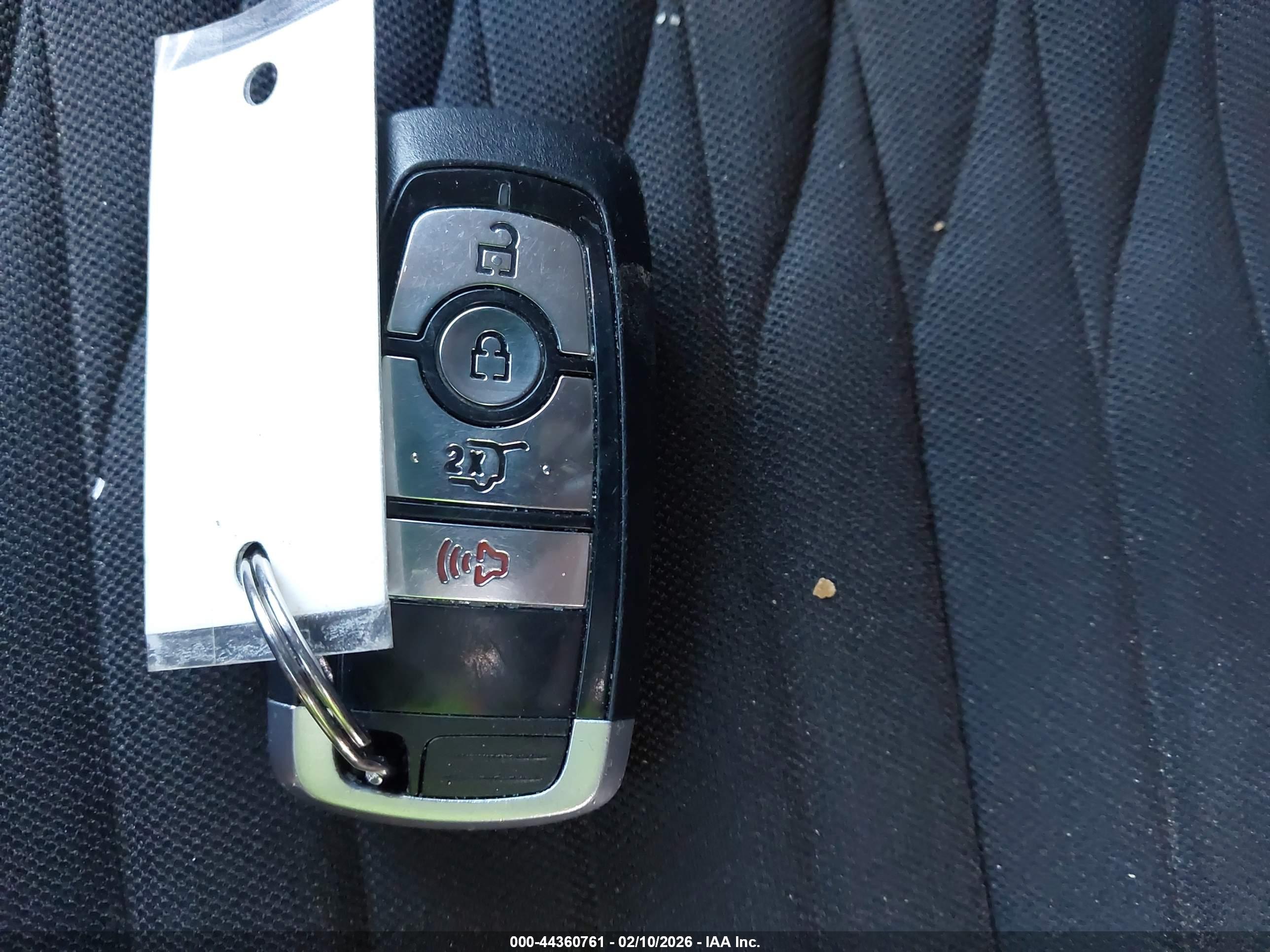 FORD EXPLORER image 11