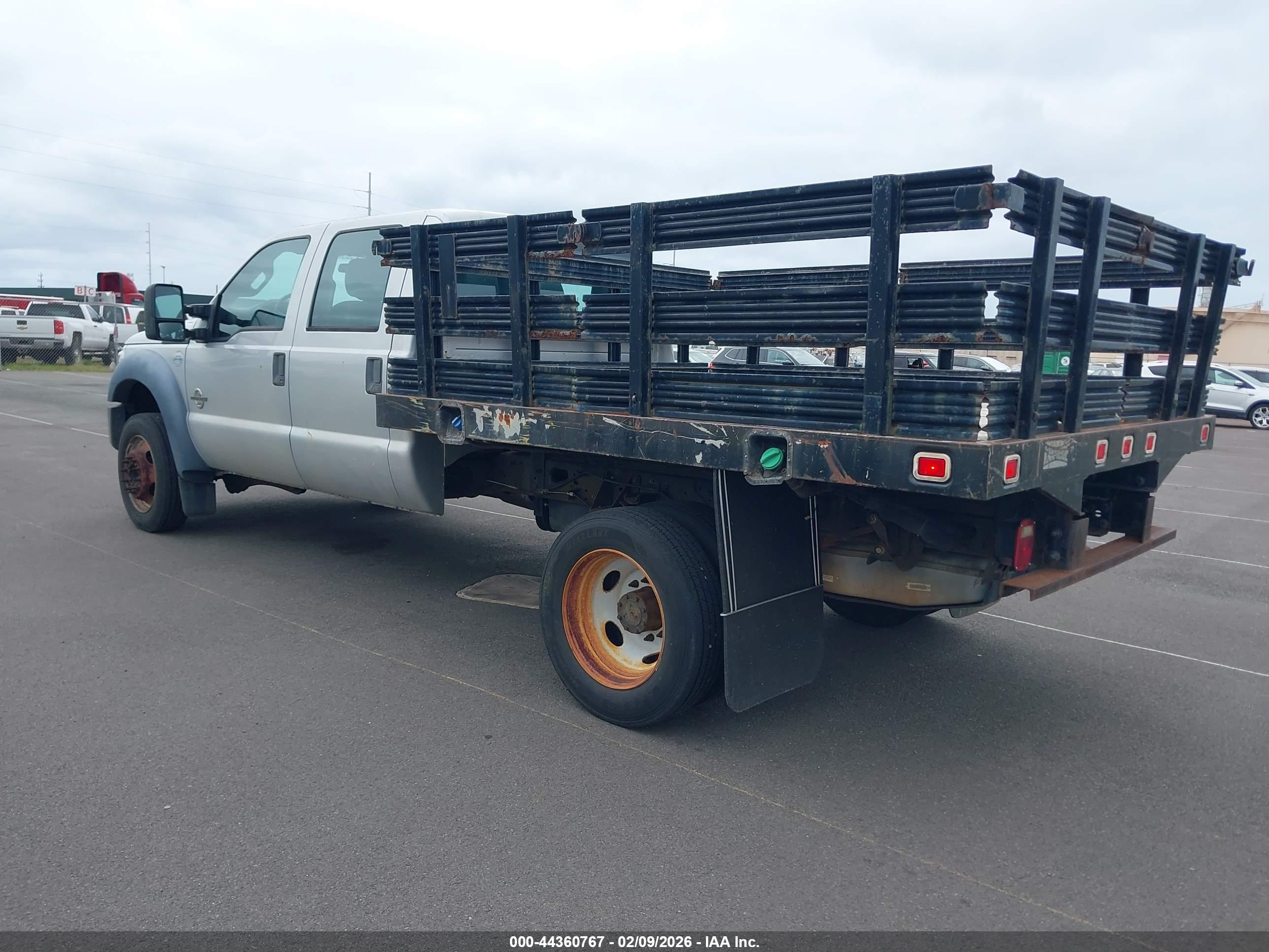FORD F-450 image 3